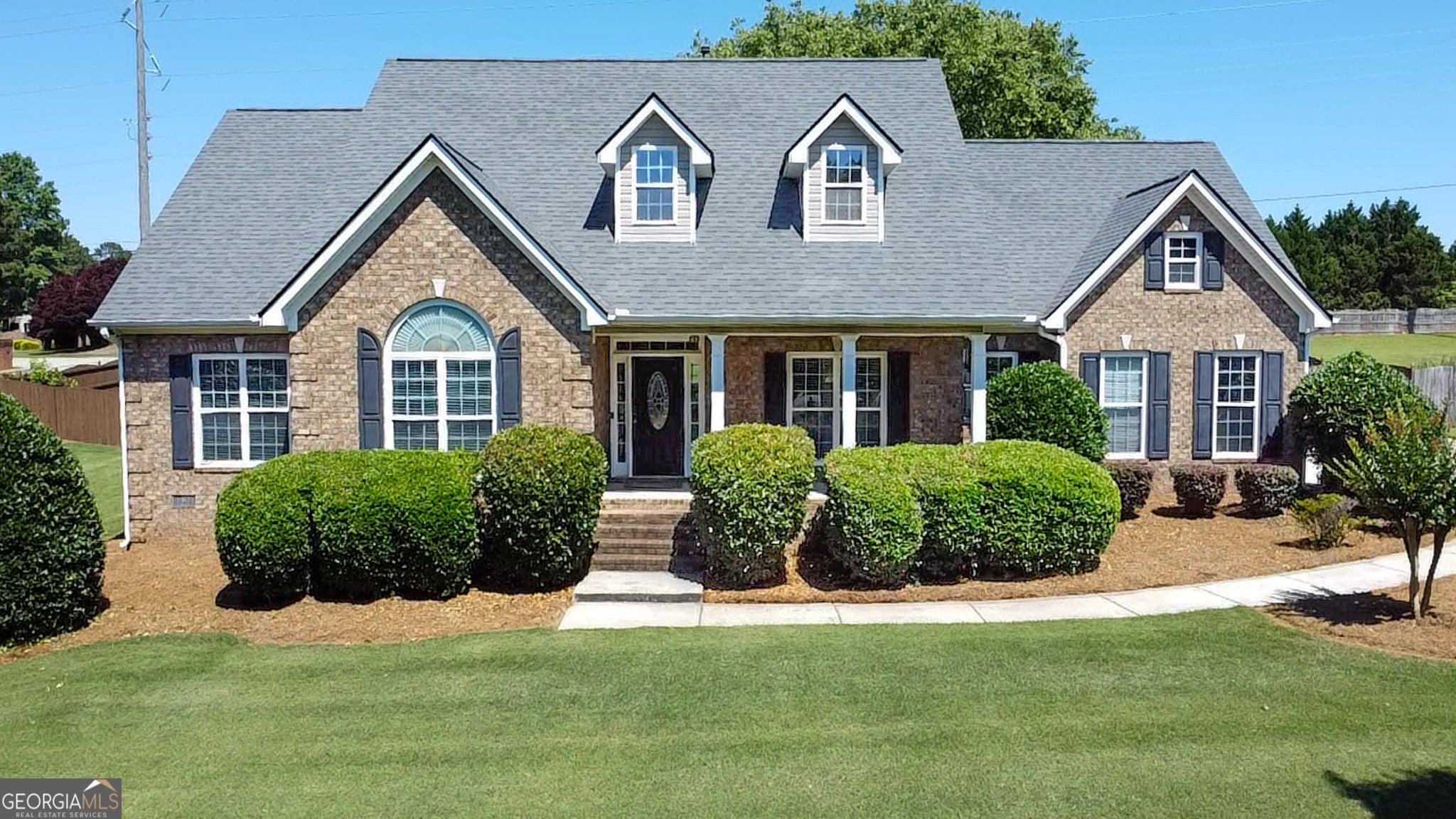 4301 Gladys Ct — photo