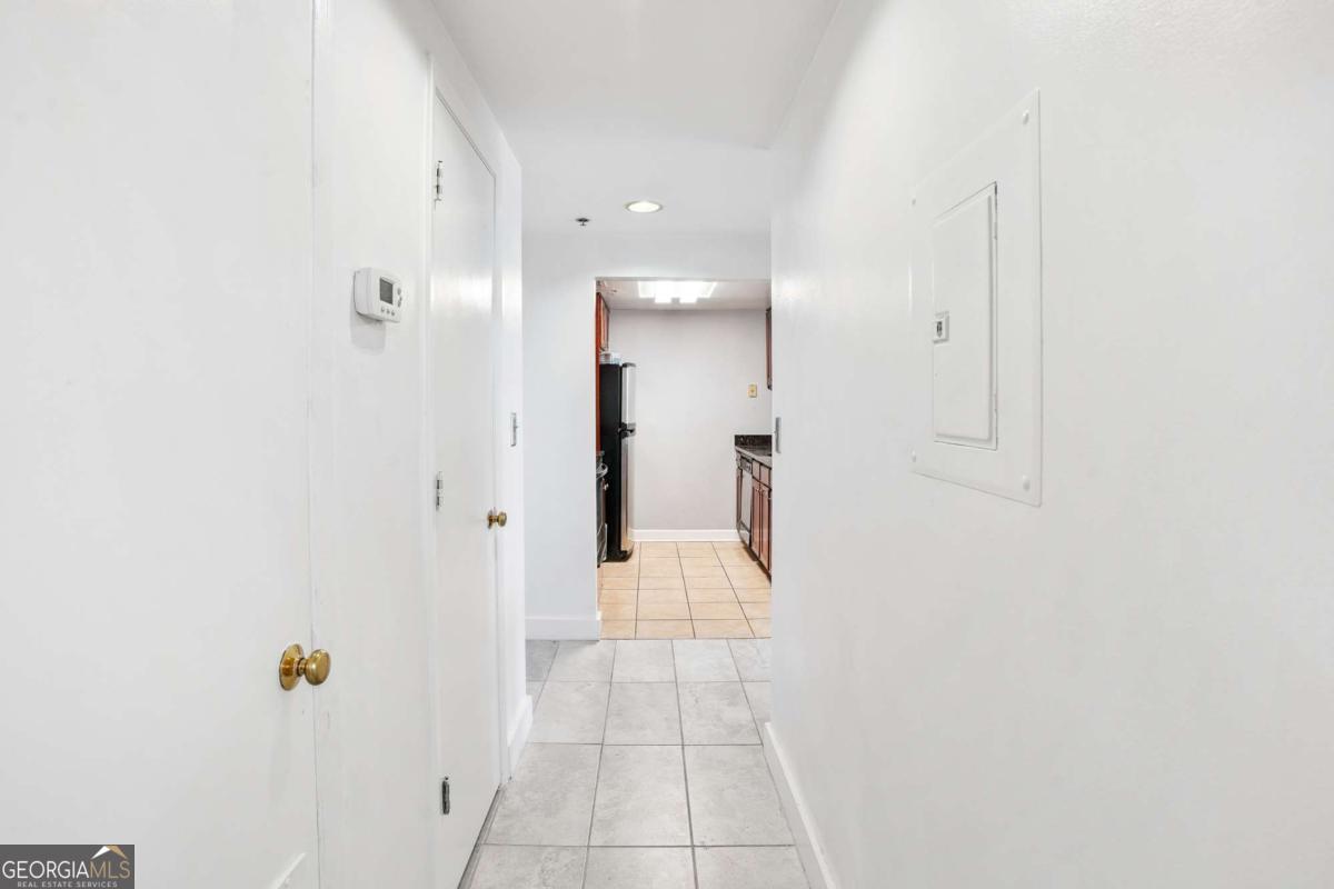 1280 W Peachtree St NW 3705 — photo