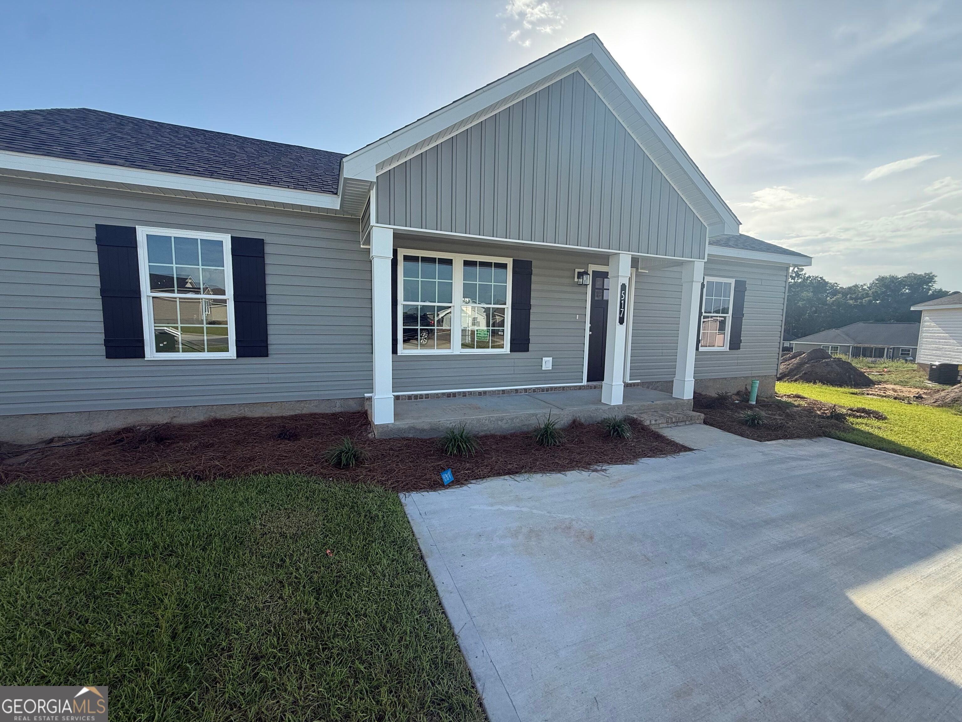517 Nickies Way — photo