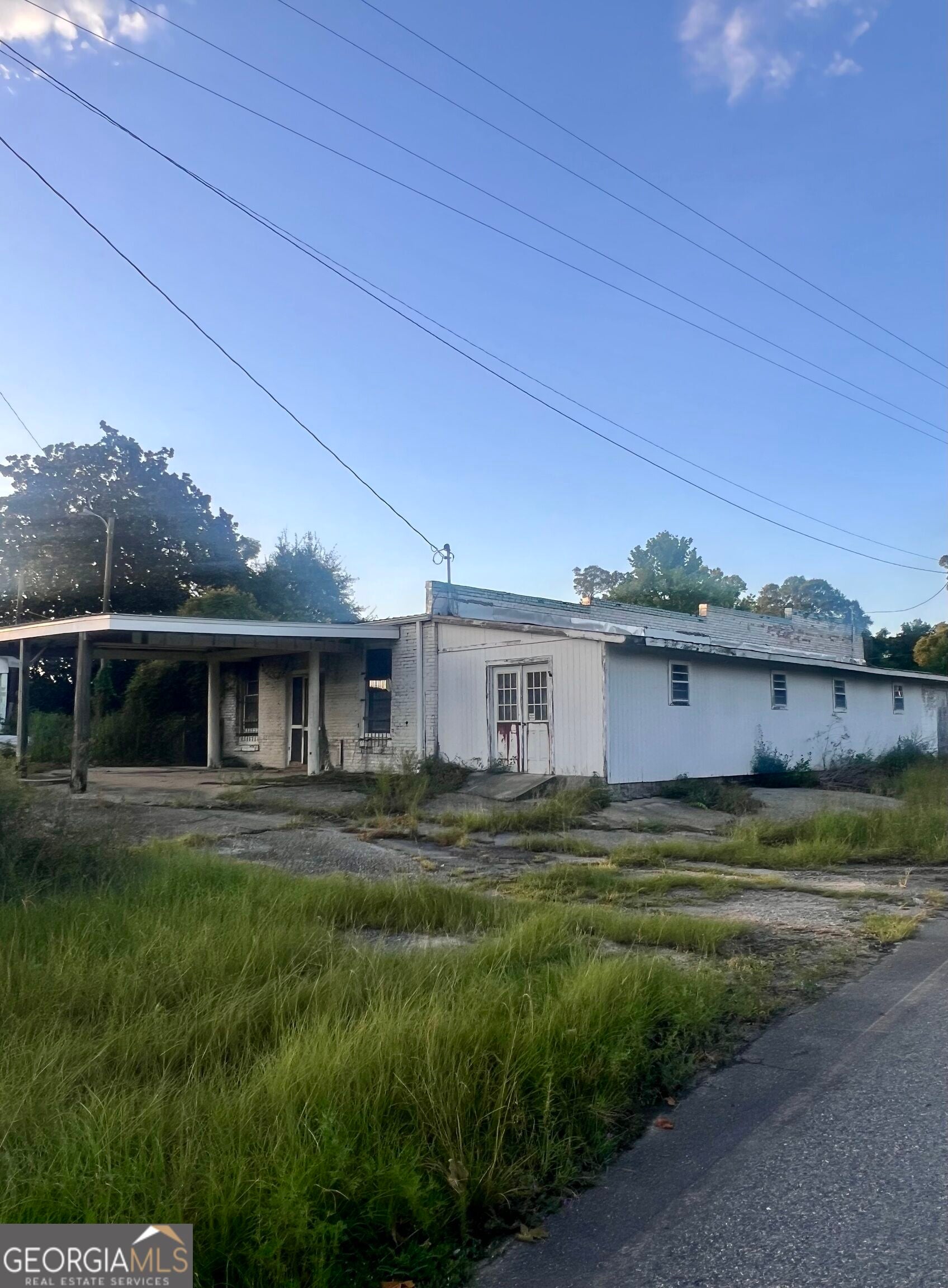 4000 Cochran Hwy — photo
