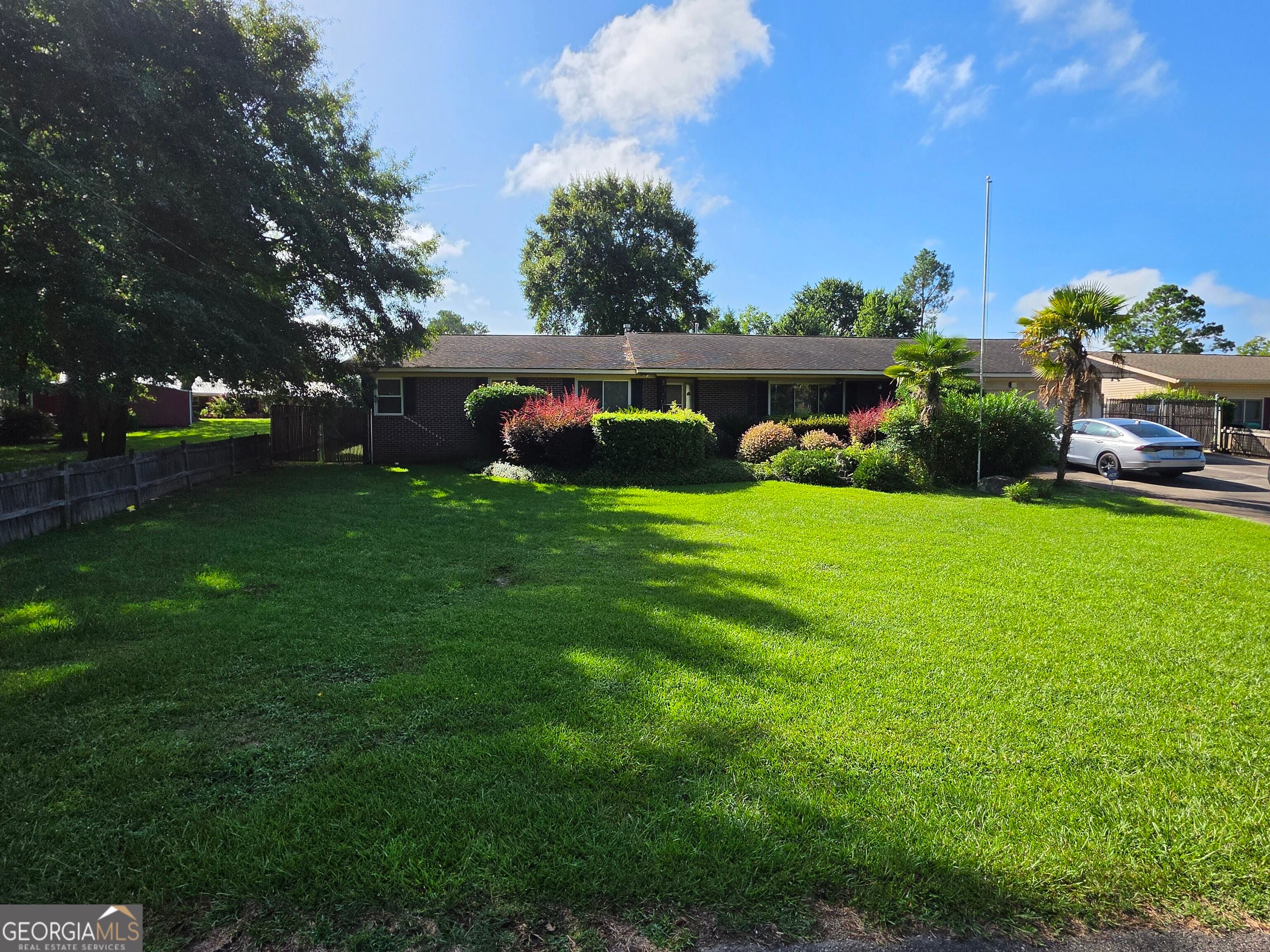 121 Pine Lane Dr NW — photo