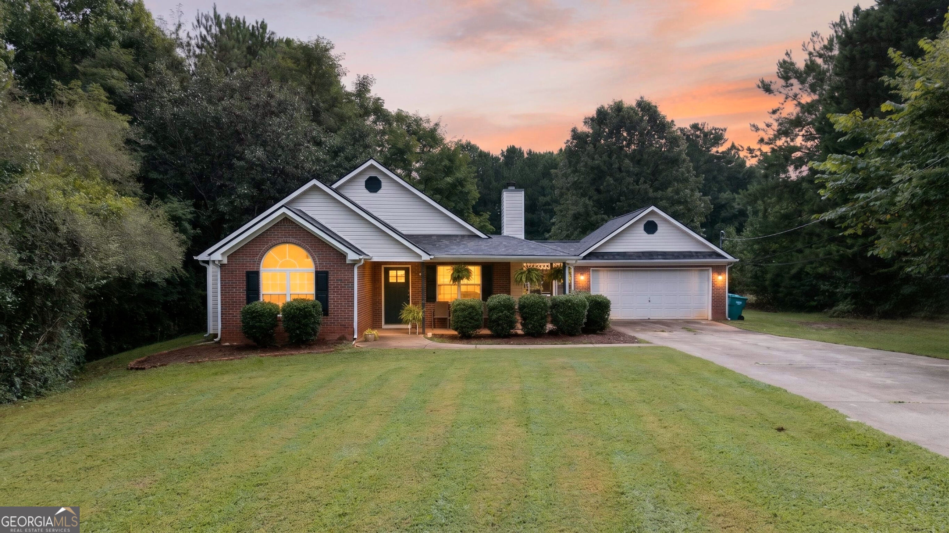 116 Dana Dr — photo