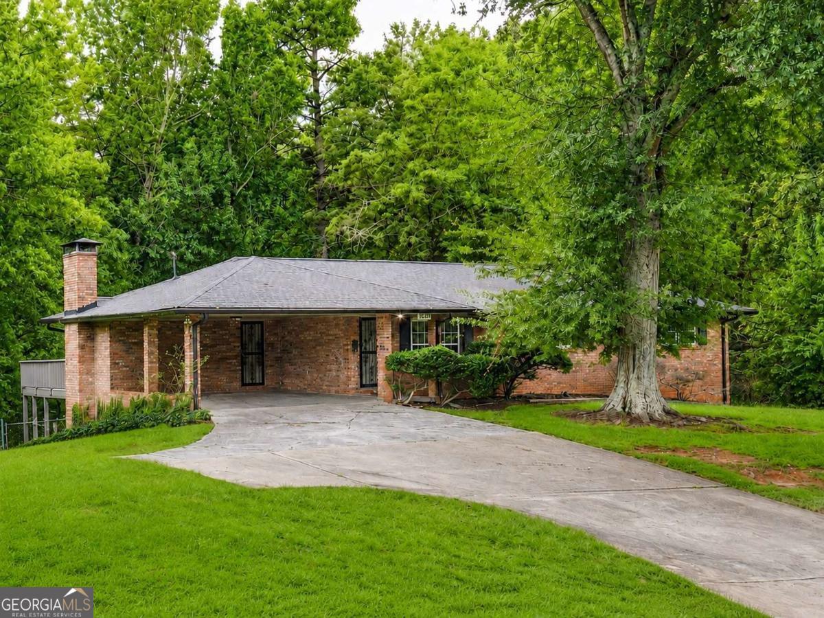 4840 Cowan Rd — photo