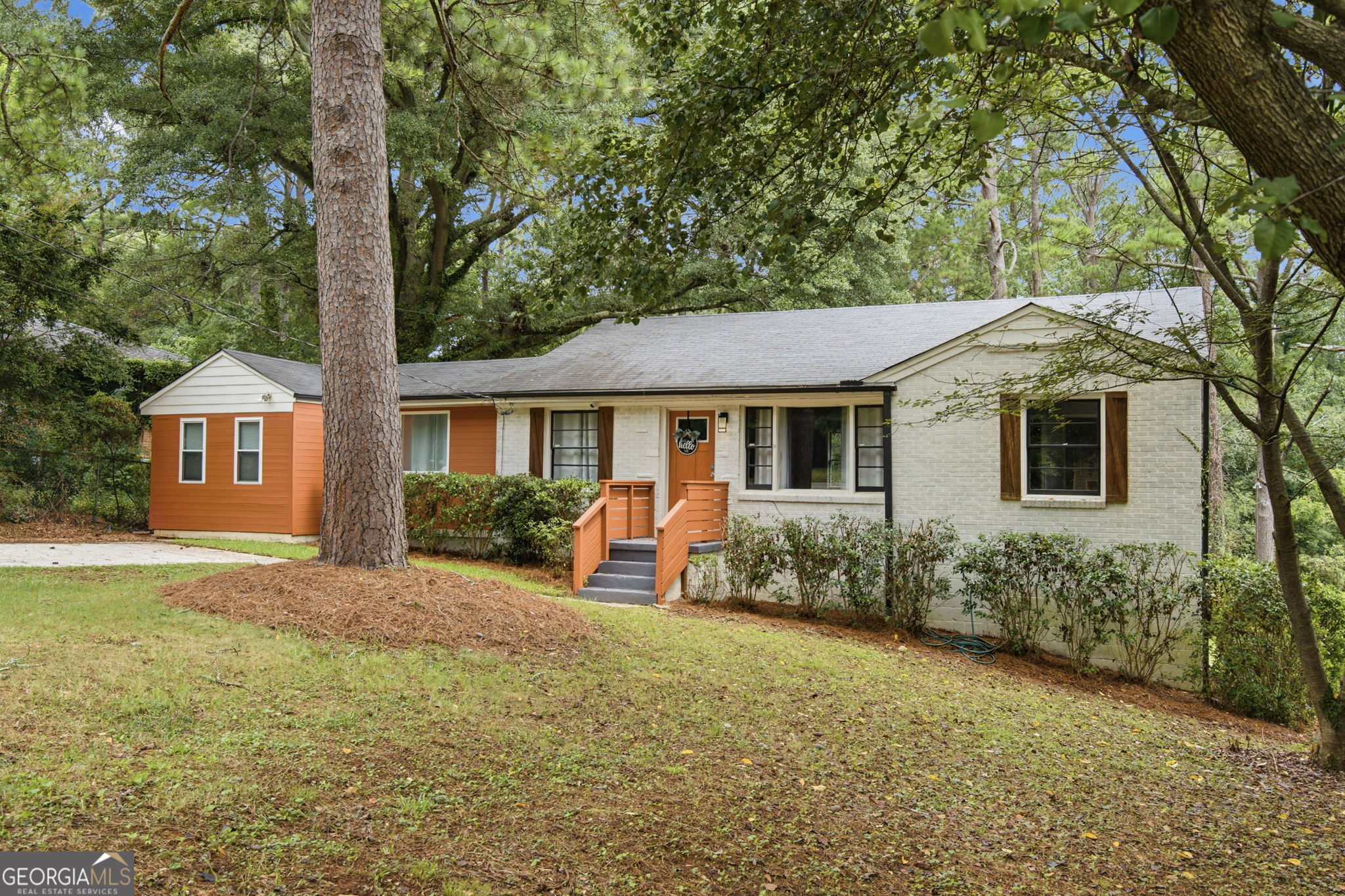 1402 Midlawn Drive, Decatur, GA 30032 — photo 2