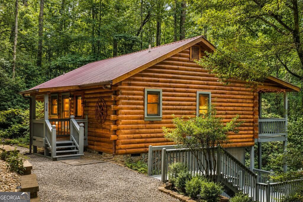 234 Holly Hollow Rd — photo