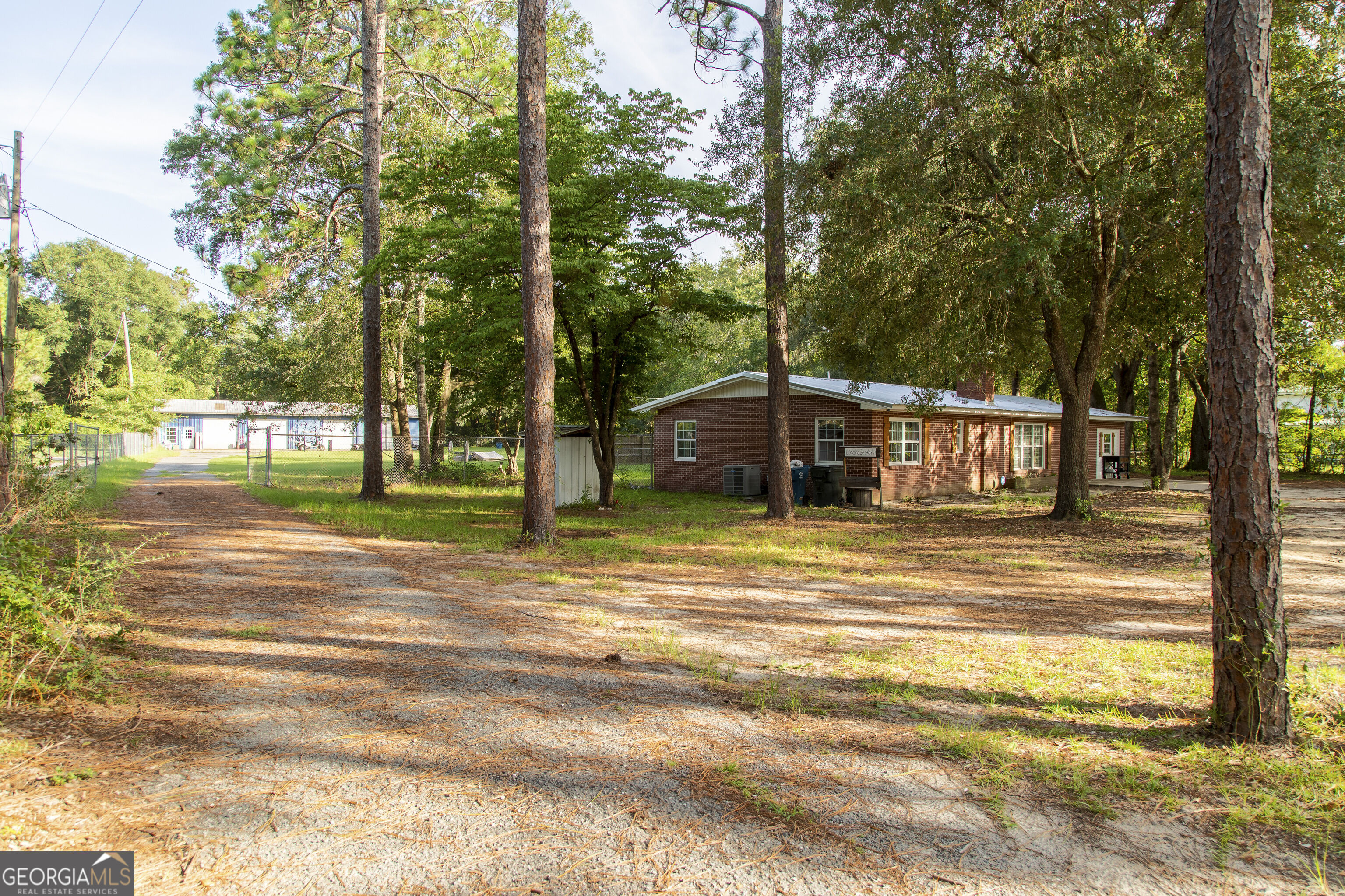 1526 Rayonier Road, Jesup, GA 31545 — photo 3