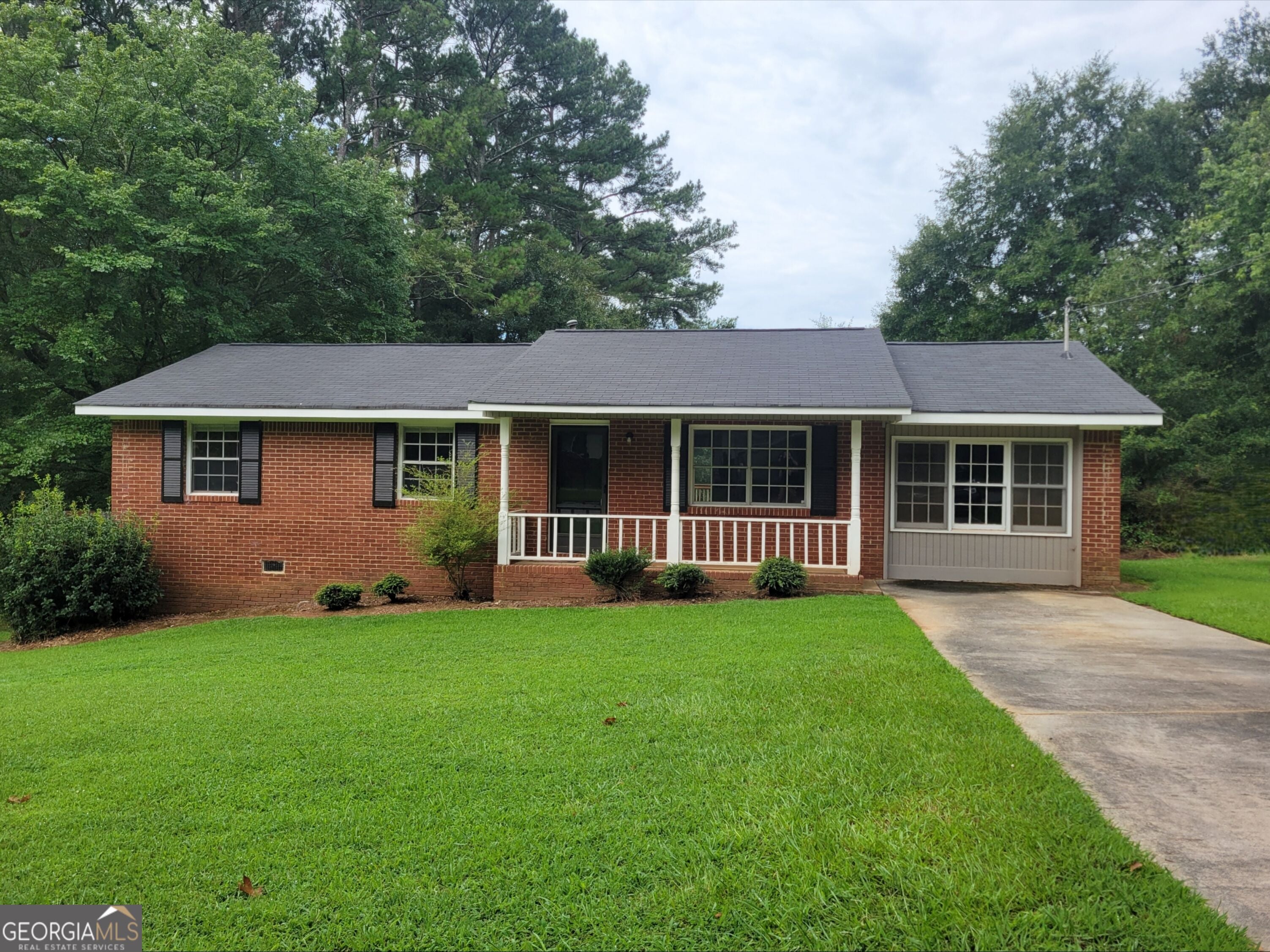 858 Pine Shadow Ln — photo