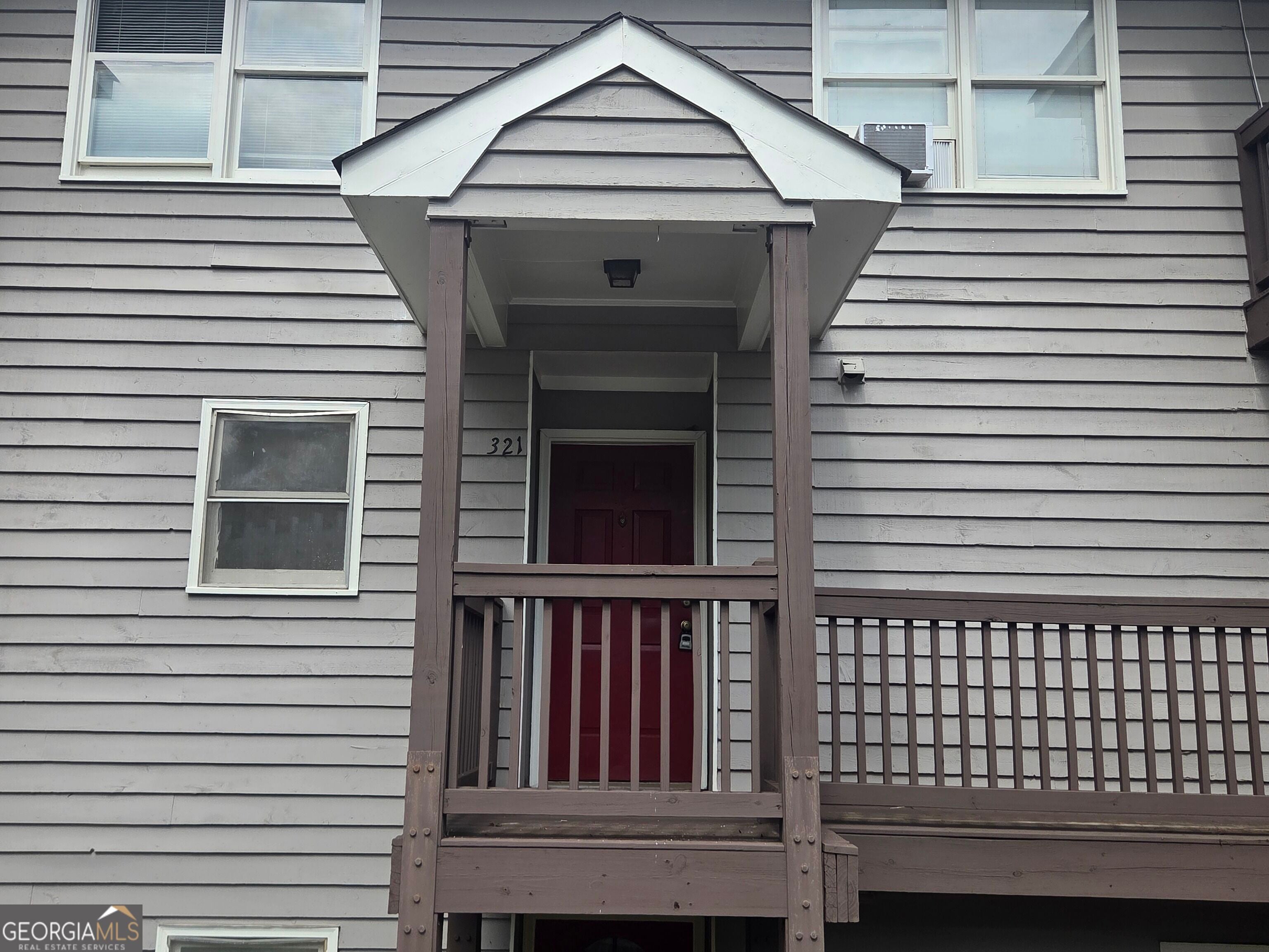 2505 Broad St 321 — photo