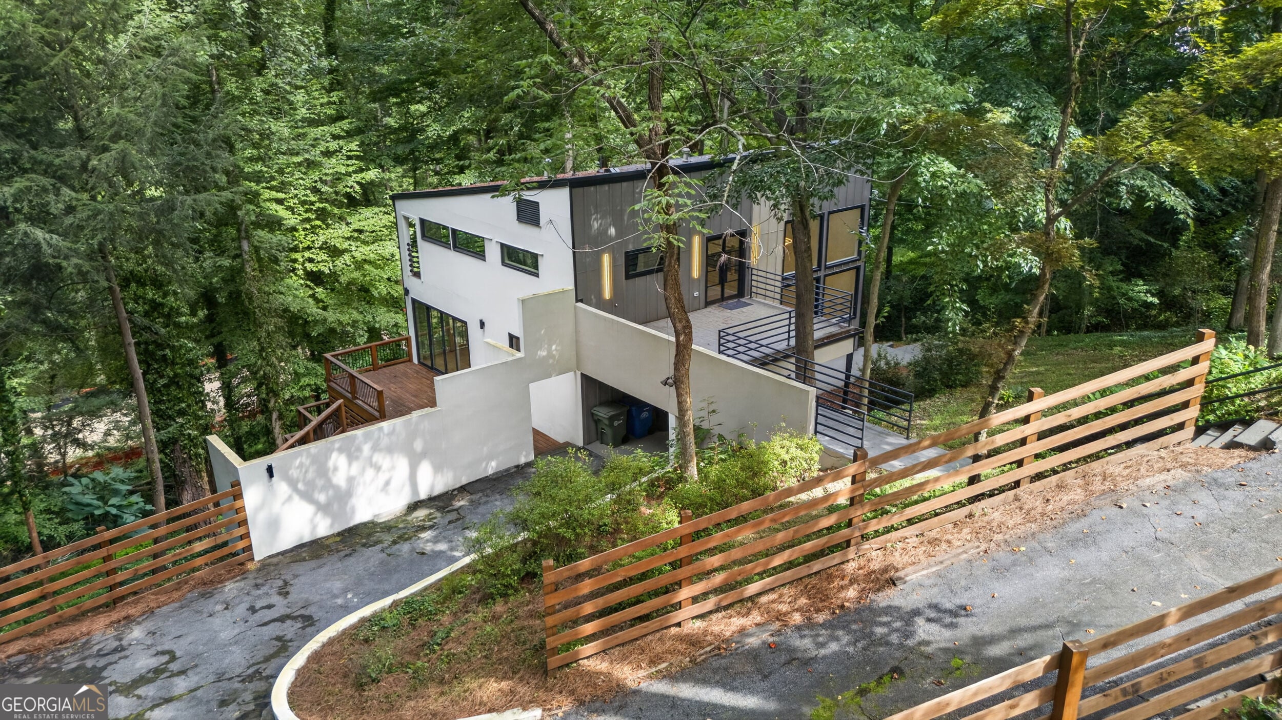 1153 Dawn View Ln NW — photo
