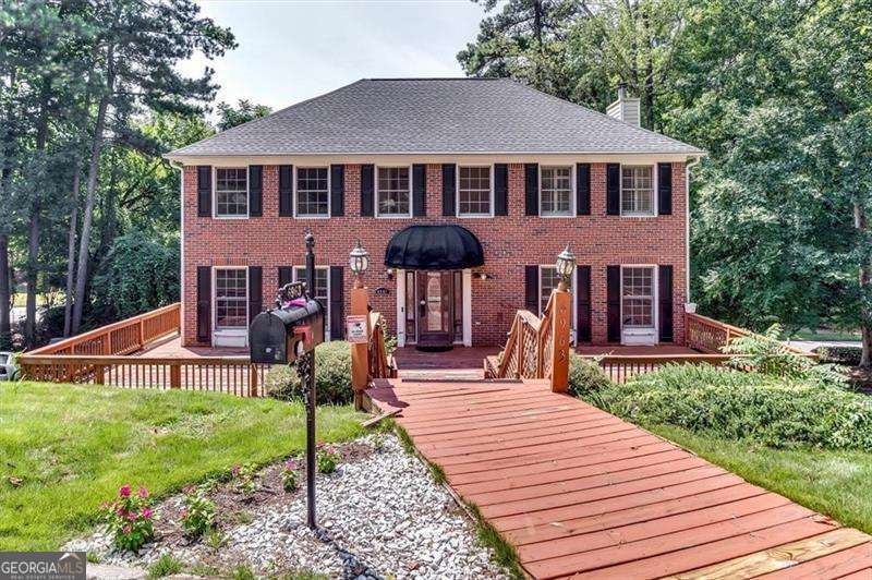 6963 Whispering Oaks Ct — photo