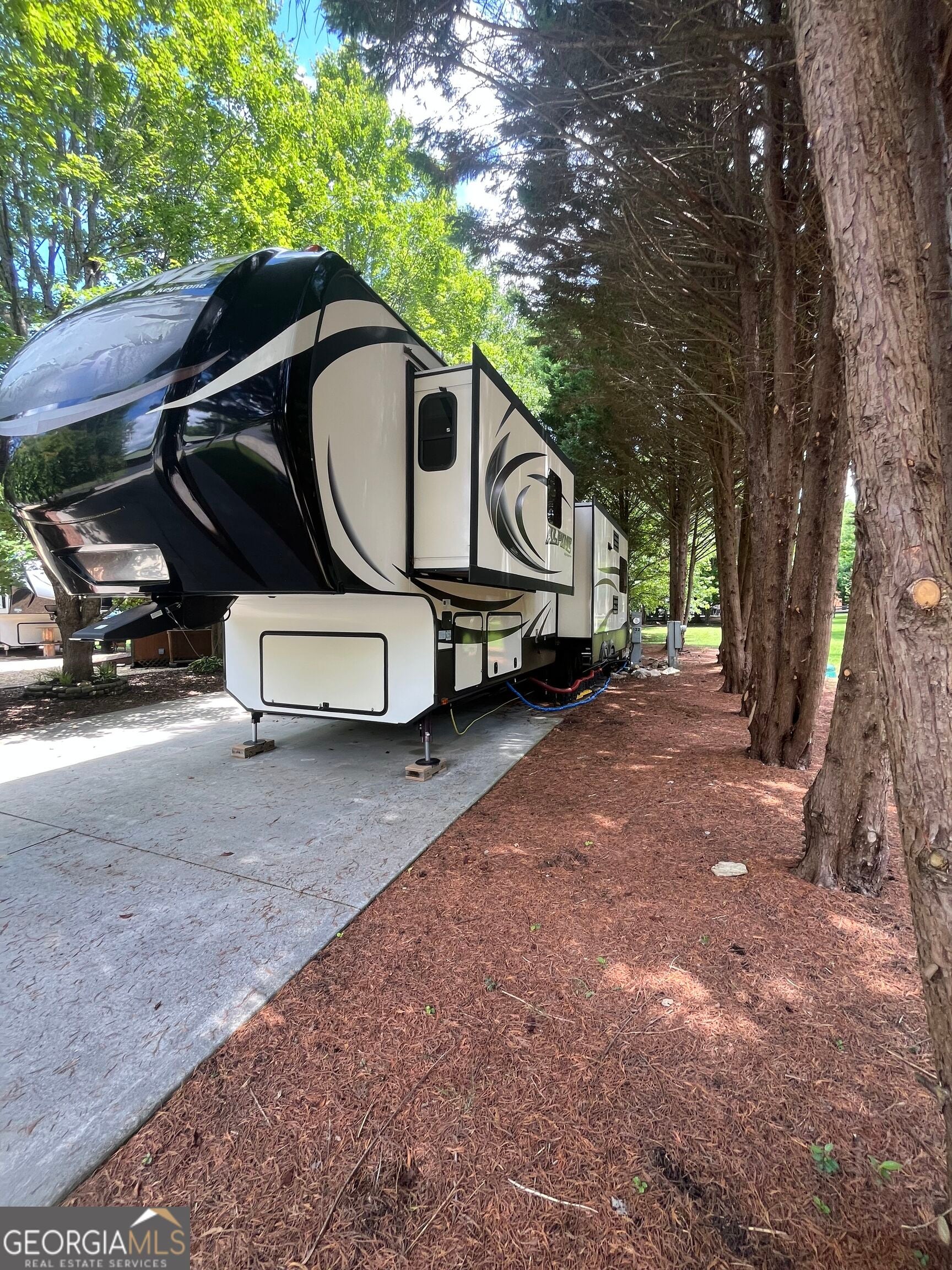 175 Choestoe Falls Cir — photo