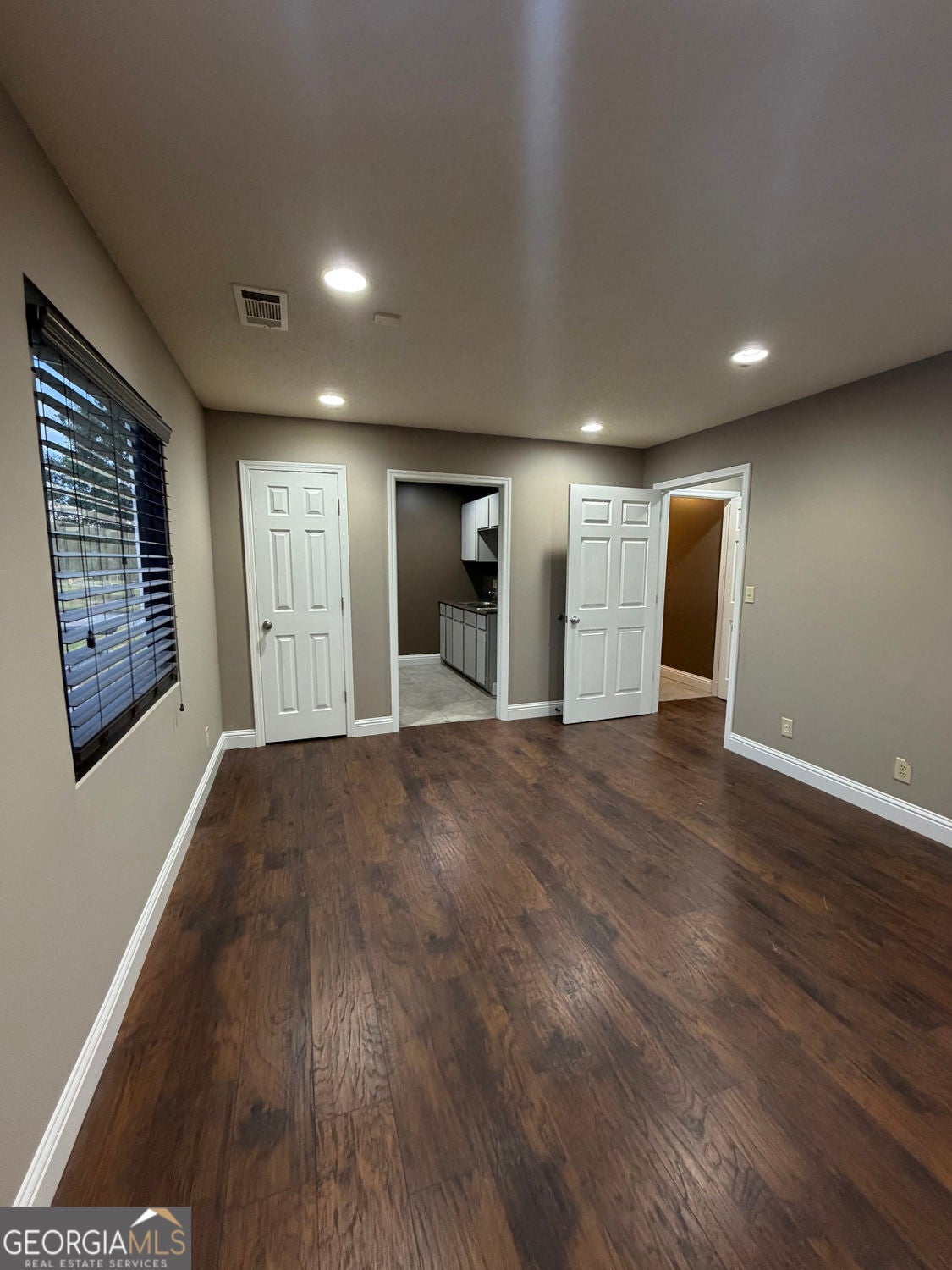 4528 Knight Rd 1 — photo