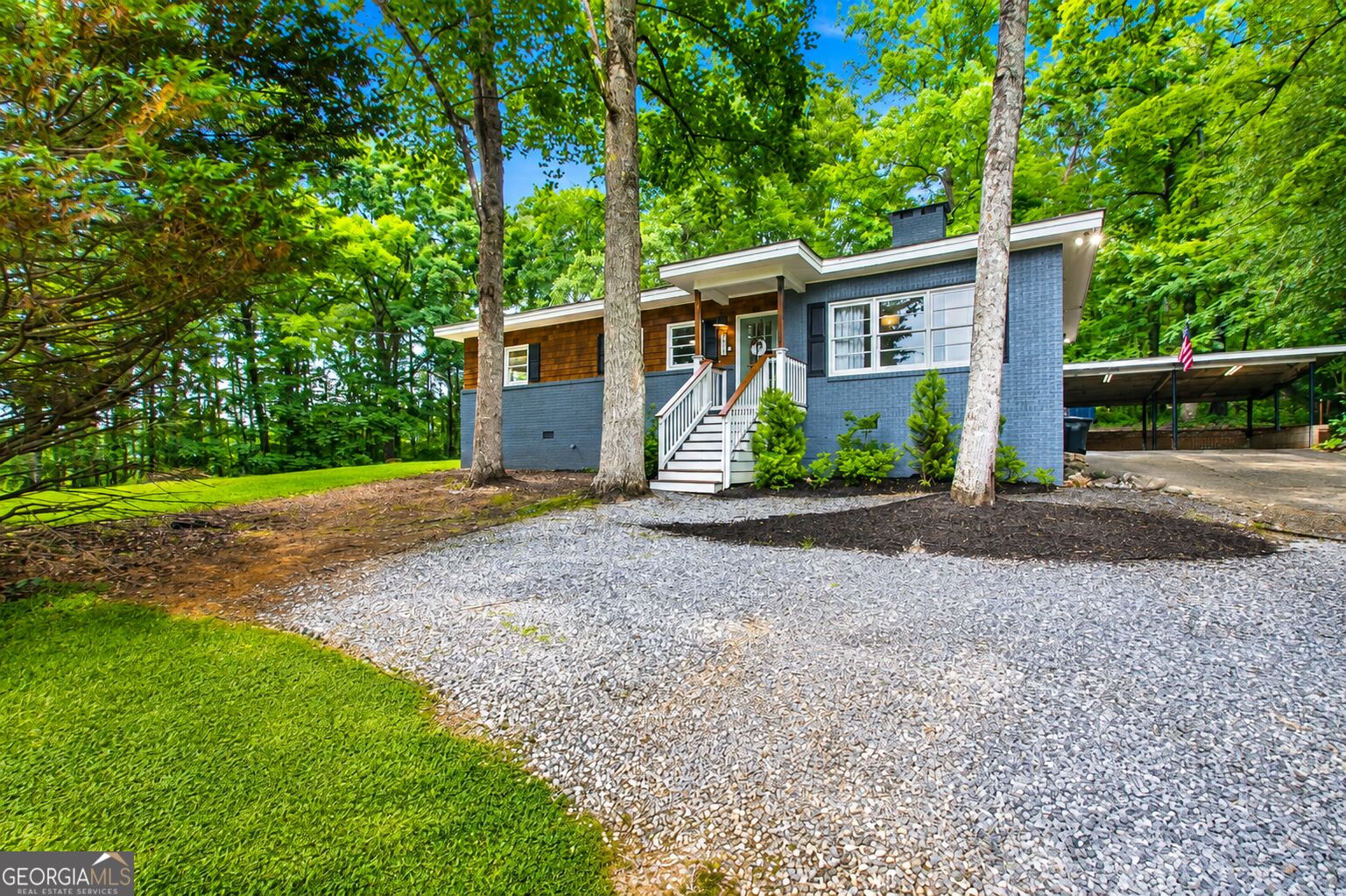 372 Gabrels Dr — photo