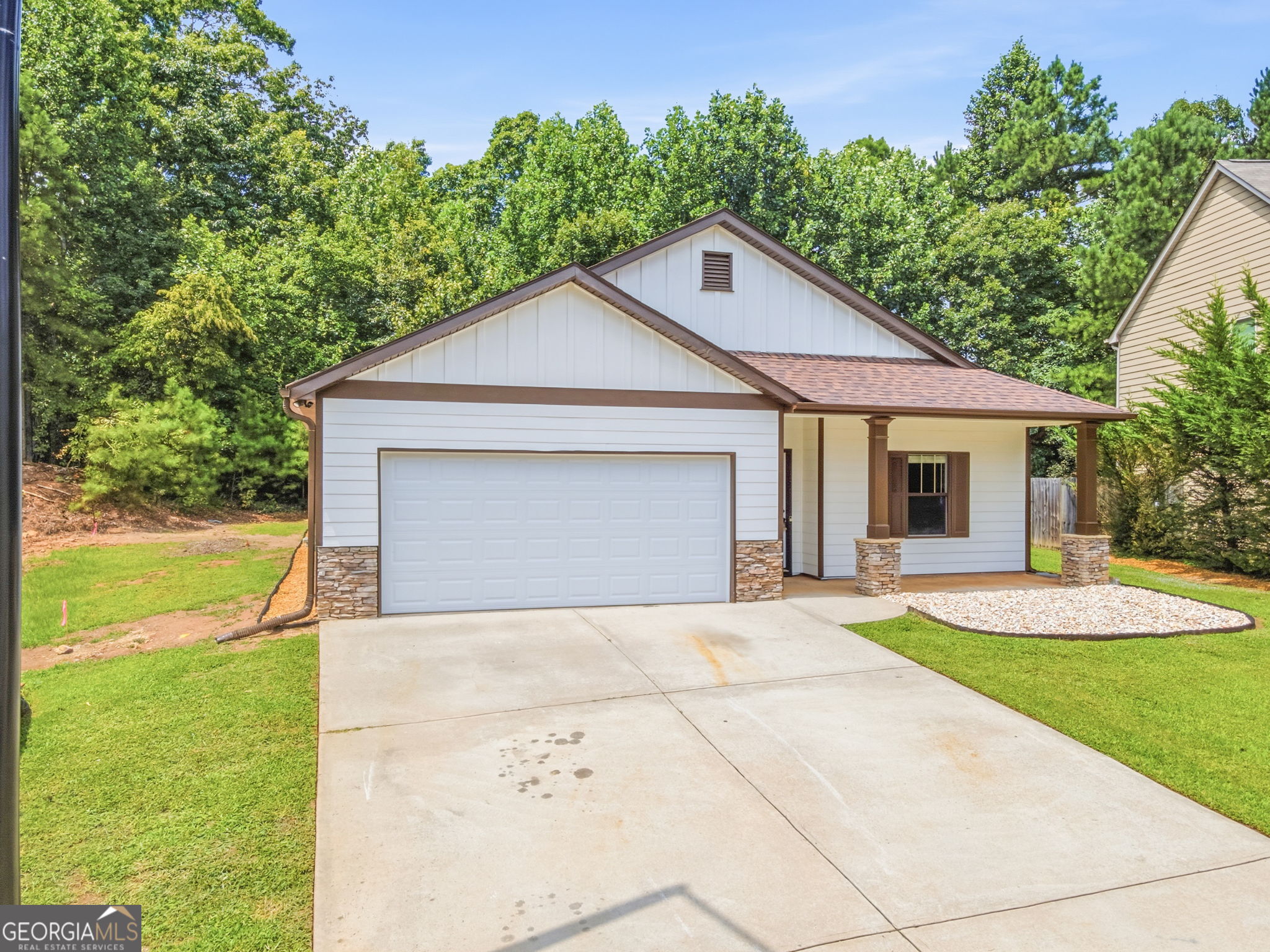 752 Stable View Loop, Dallas, GA 30132 — photo 2