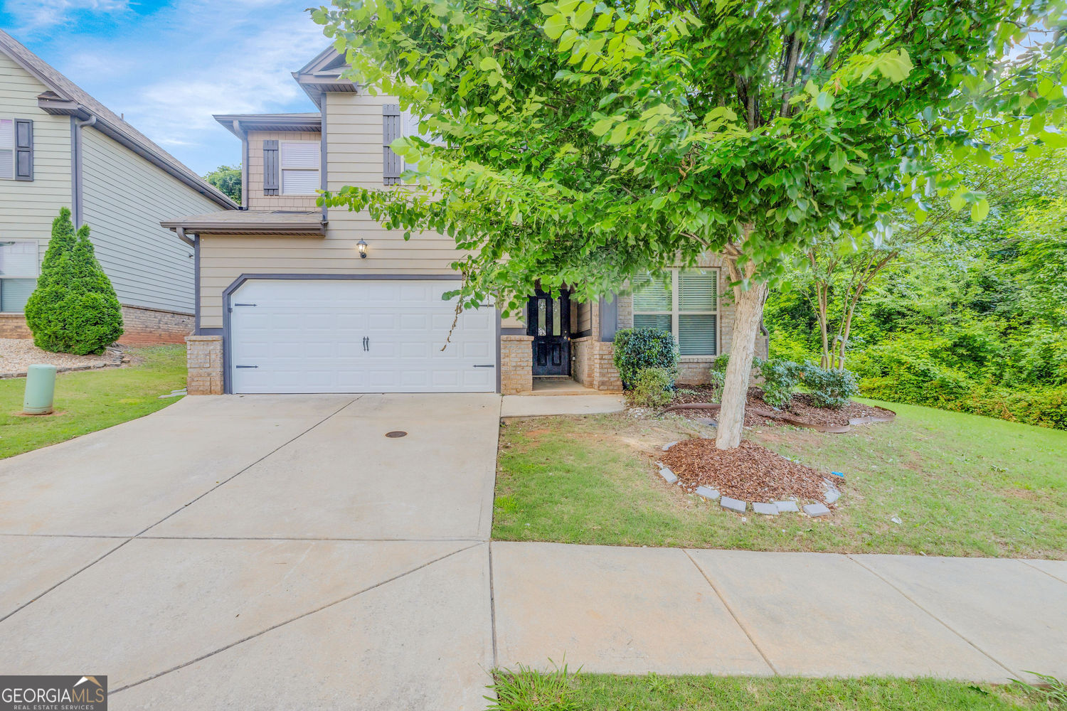 121 Escalade Dr — photo