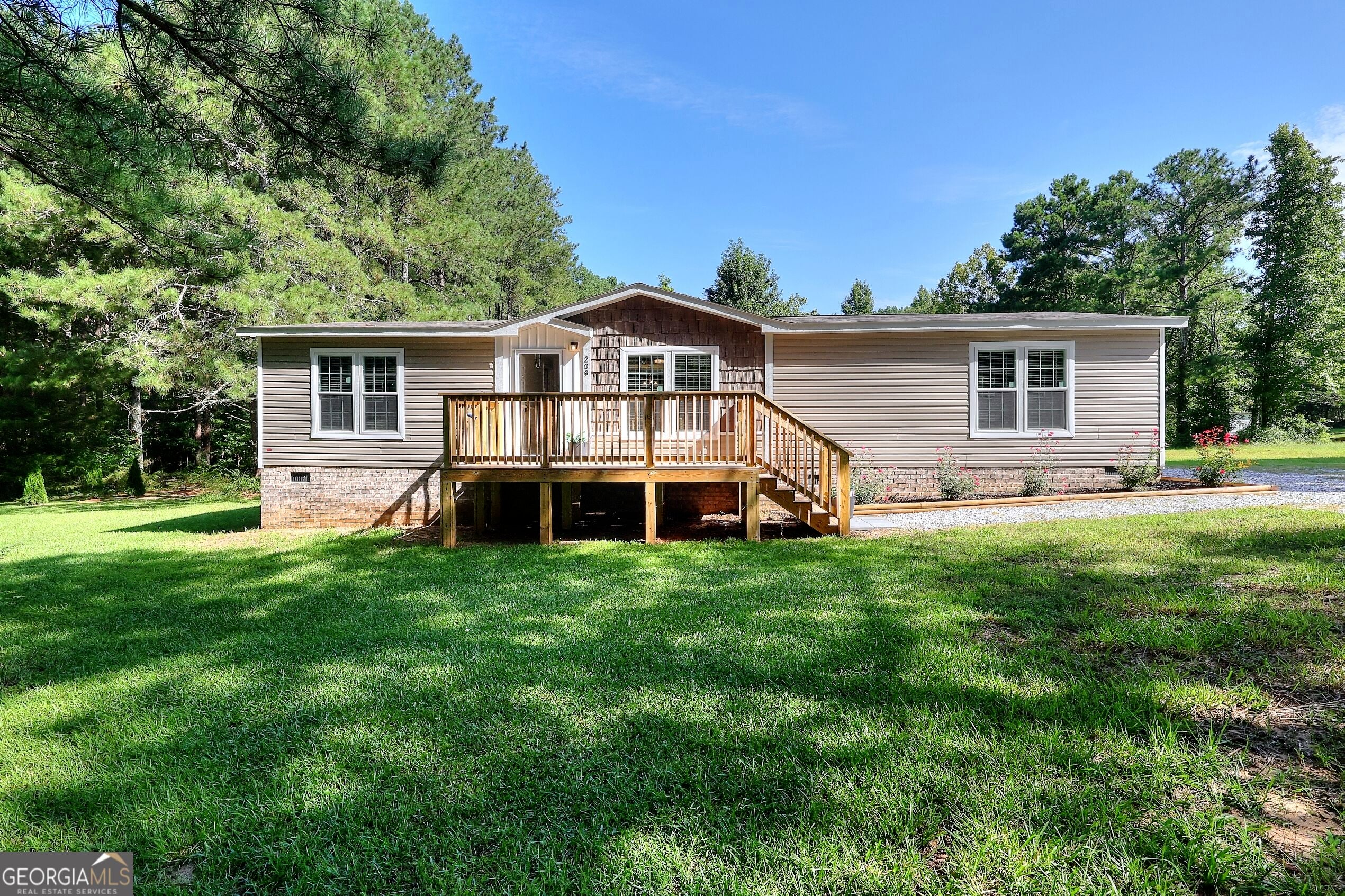 209 Jack Sharp Rd — photo