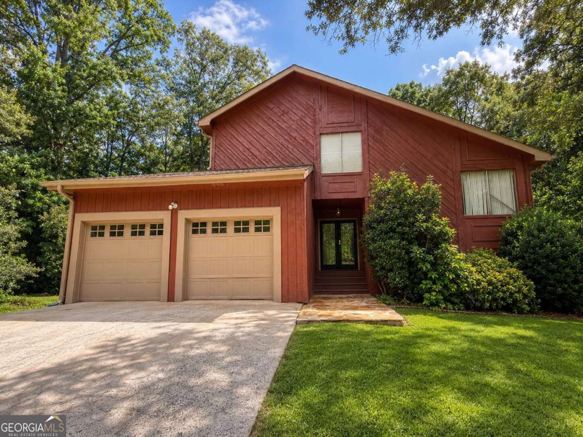 2704 Valley Hill Dr — photo