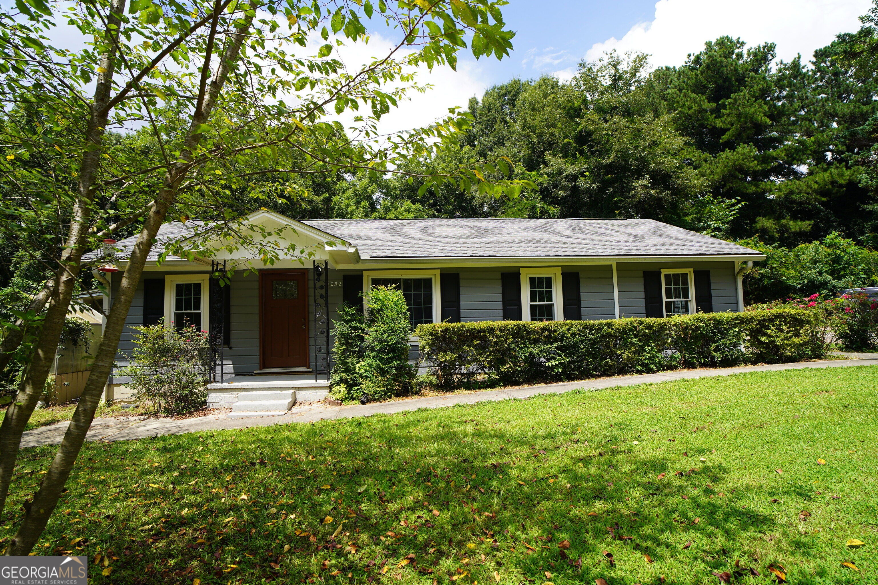 1032 Chatham Rd — photo