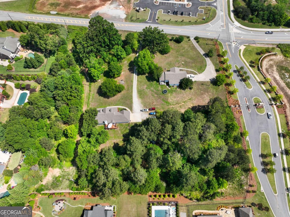 5797 Thompson Mill Rd — photo