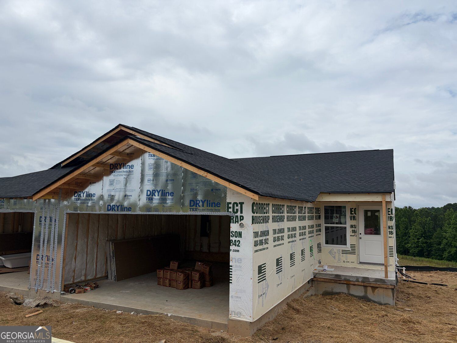 27 Village Dr — photo