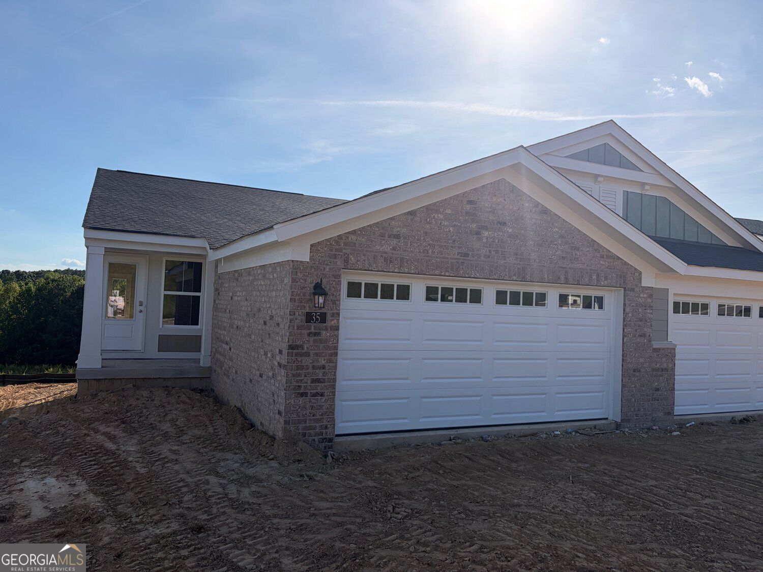 35 Village Dr — photo