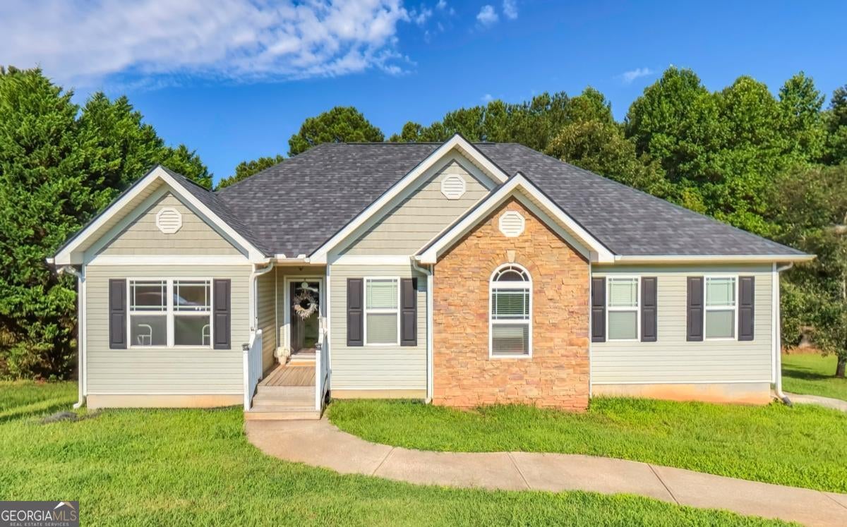 208 Oaken Bucket Dr — photo