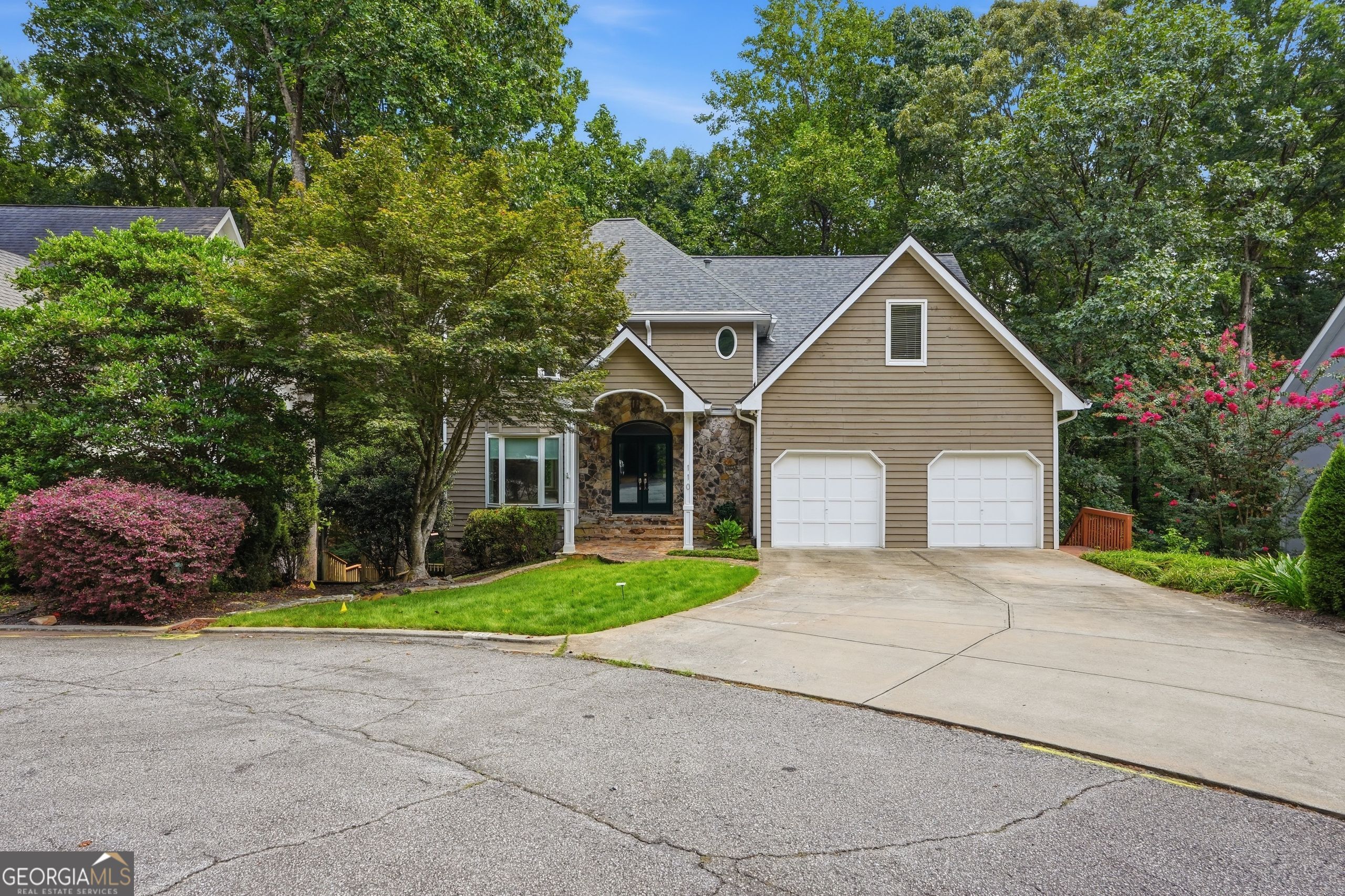 110 Bitternut Cir — photo