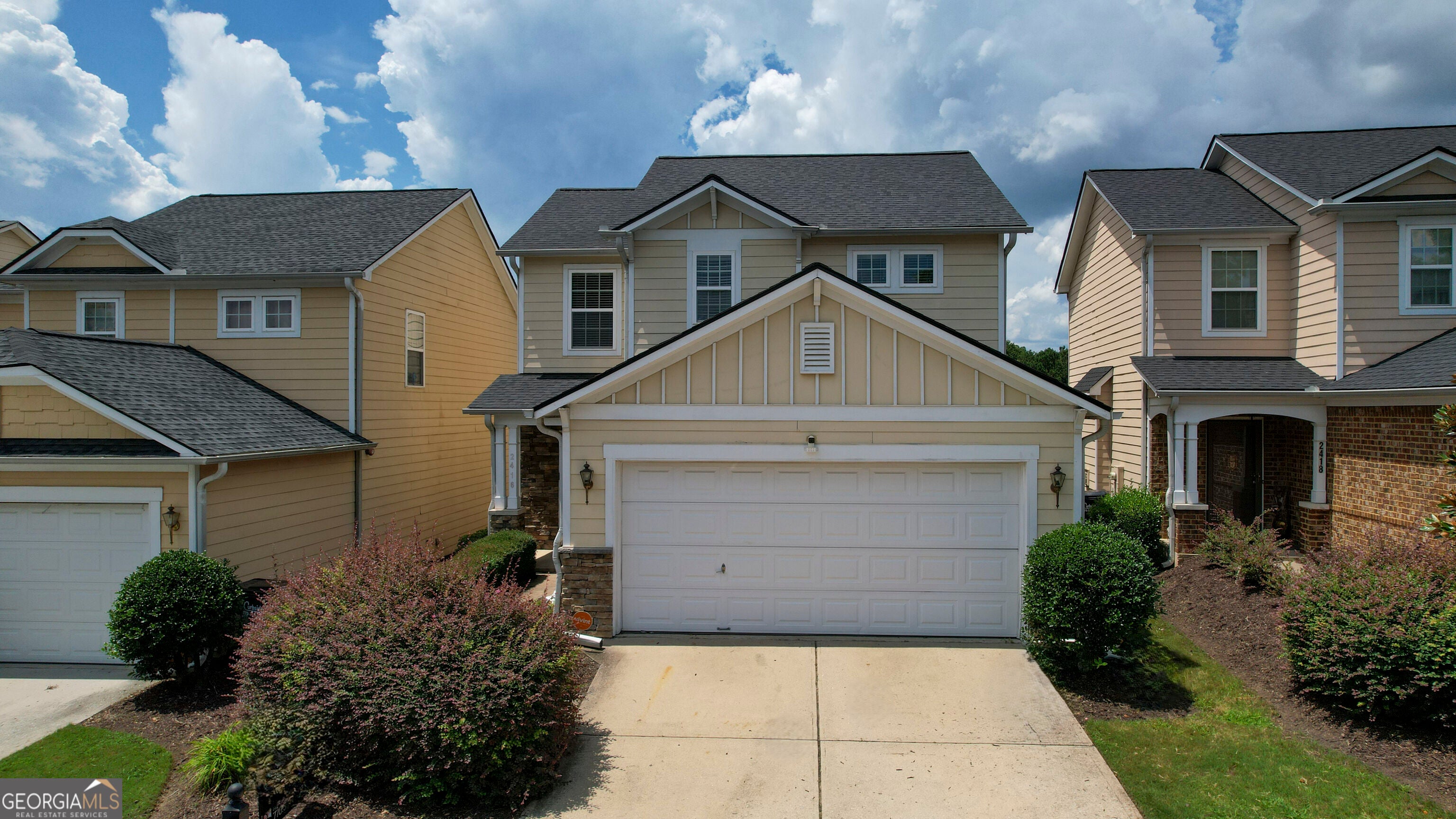 2416 Black Forest Dr — photo