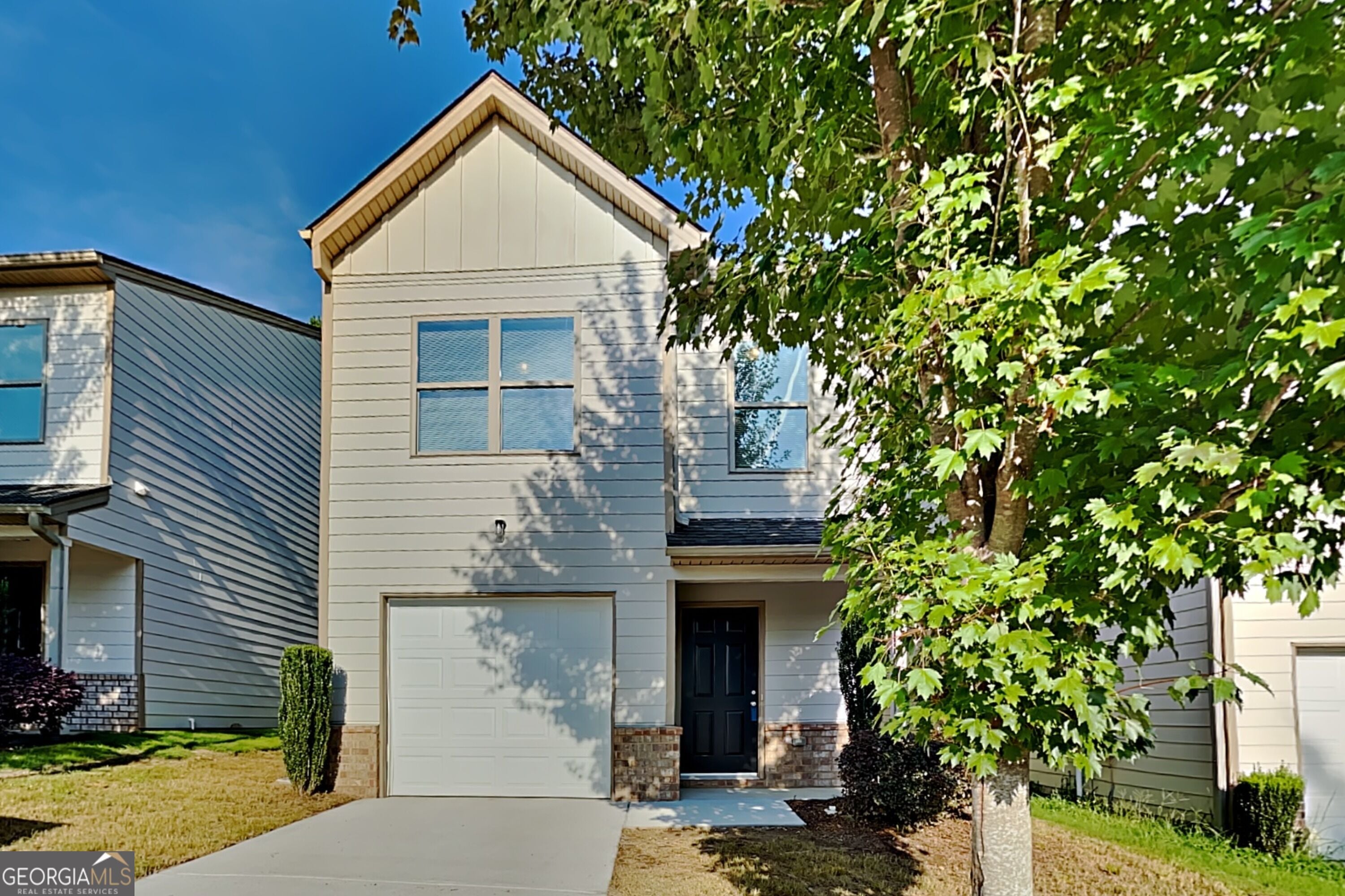 6112 Avery St SW — photo