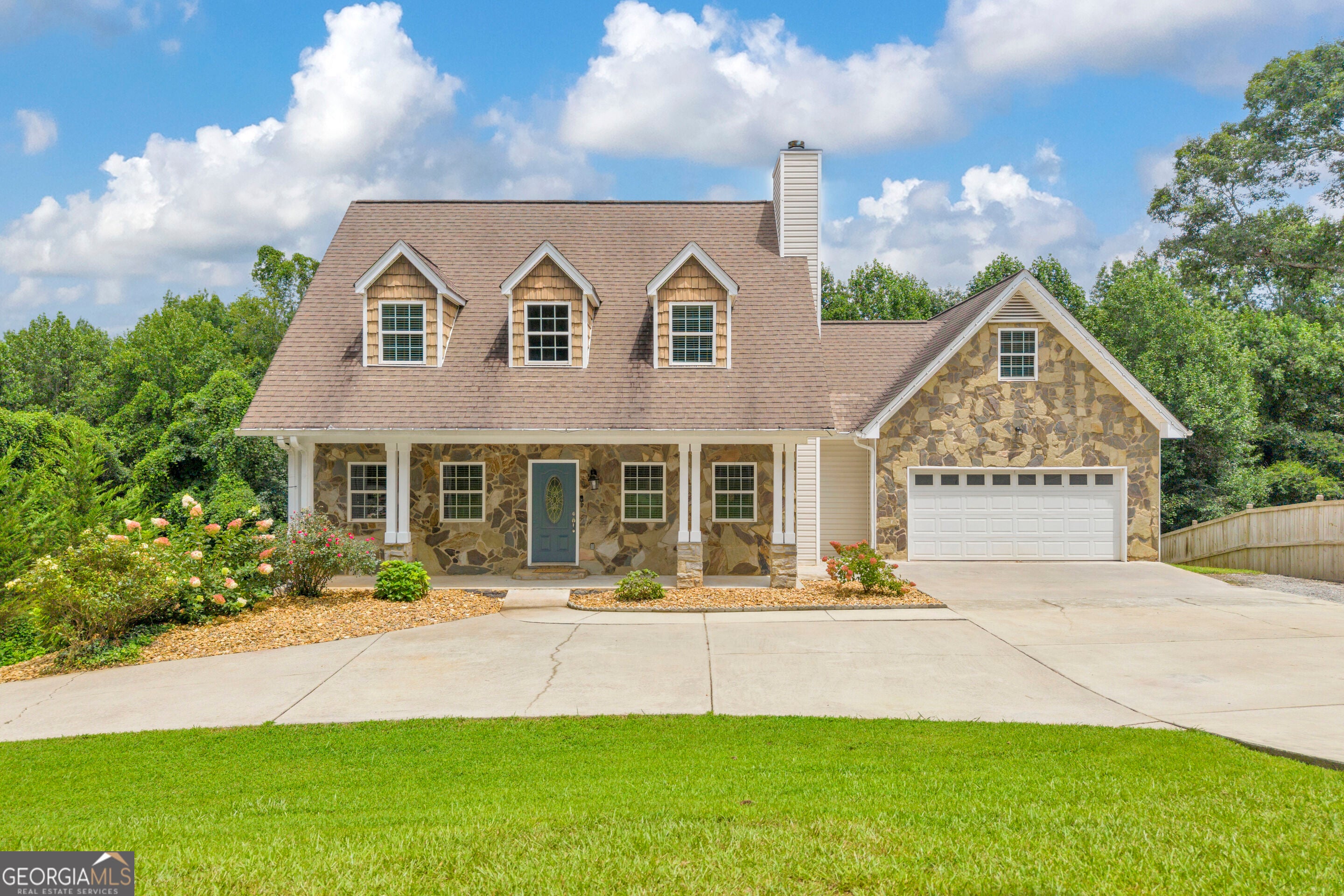 247 Mill Creek Dr — photo