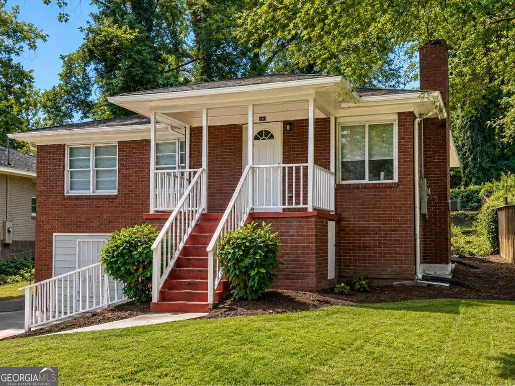 165 Holly Rd NW — photo