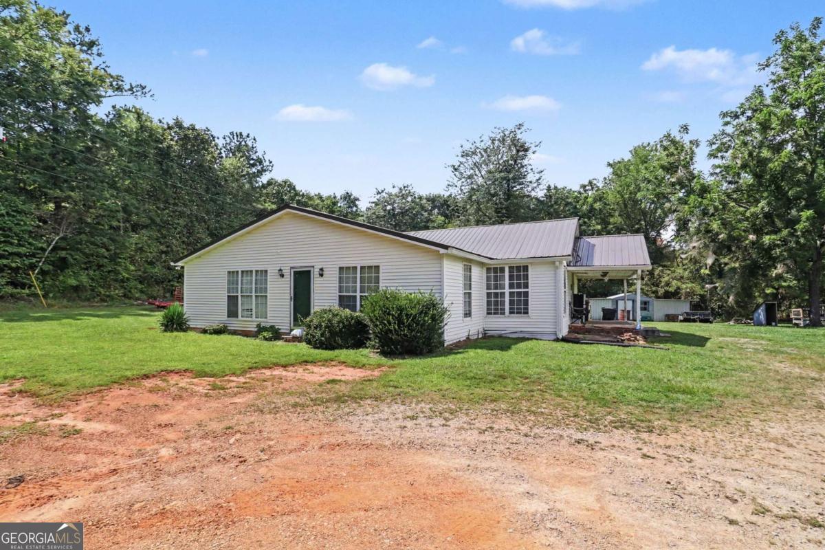 88 Old Waco Rd — photo