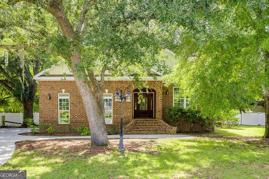 104 Myrtlewood Ct — photo