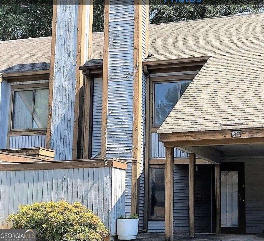 60 Willowick Dr — photo