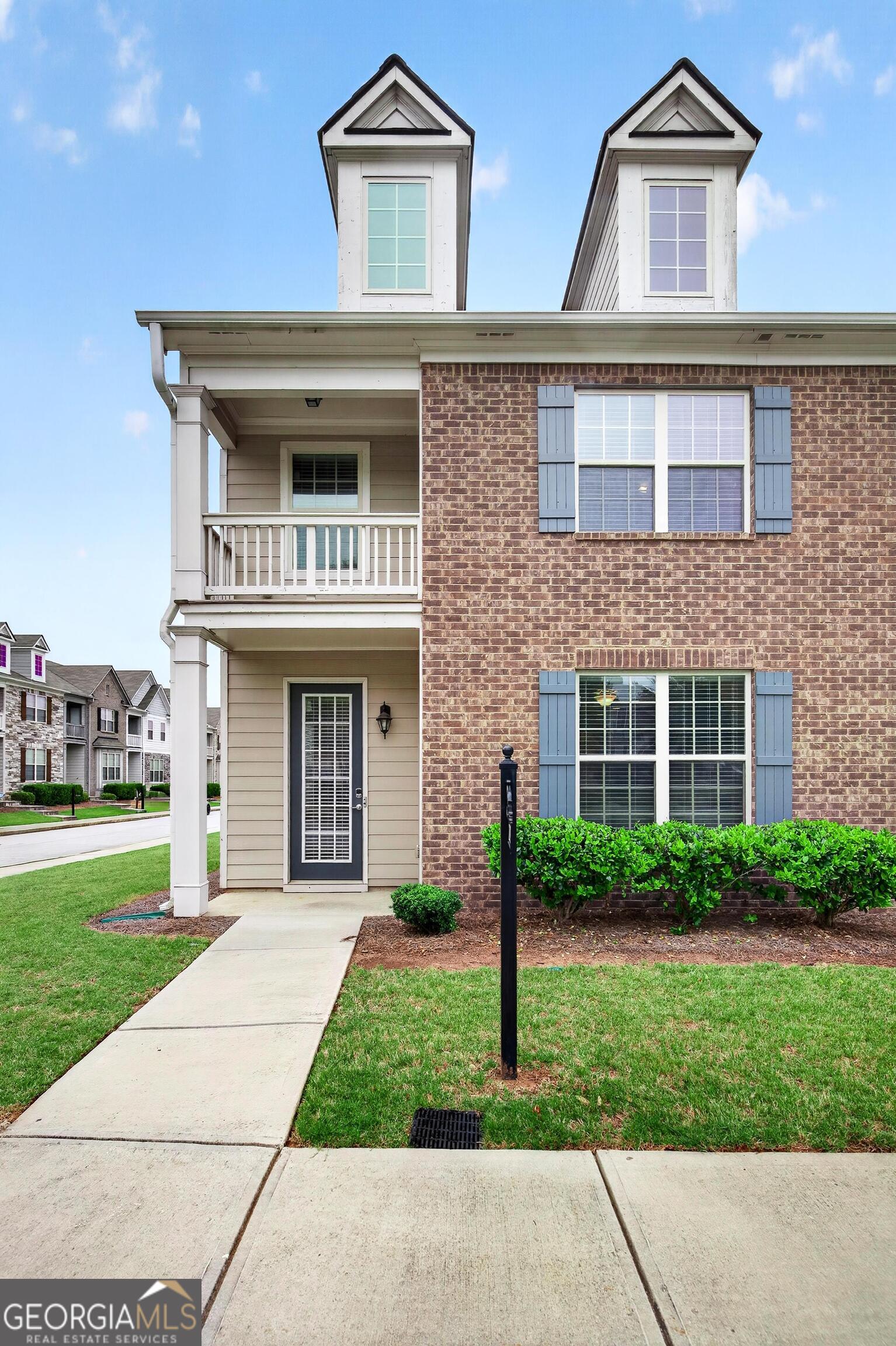 200 Westwood Trl — photo
