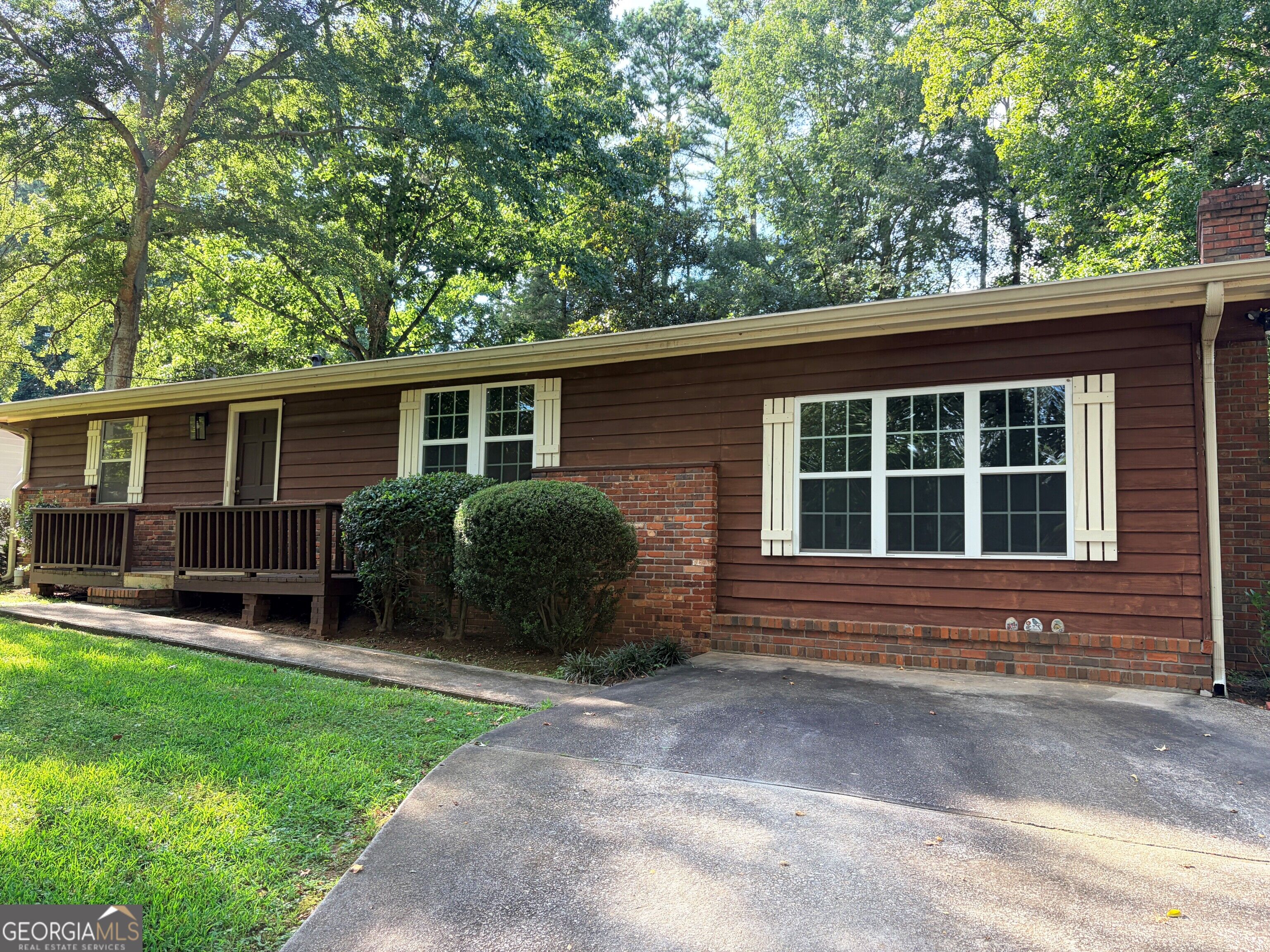 861 Eva Kennedy Rd — photo