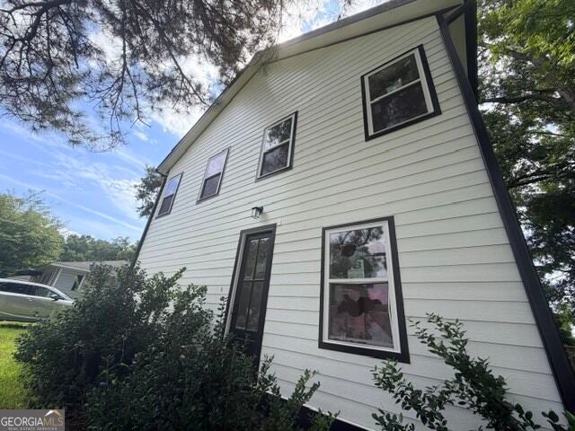 731 N Jefferson St NE — photo