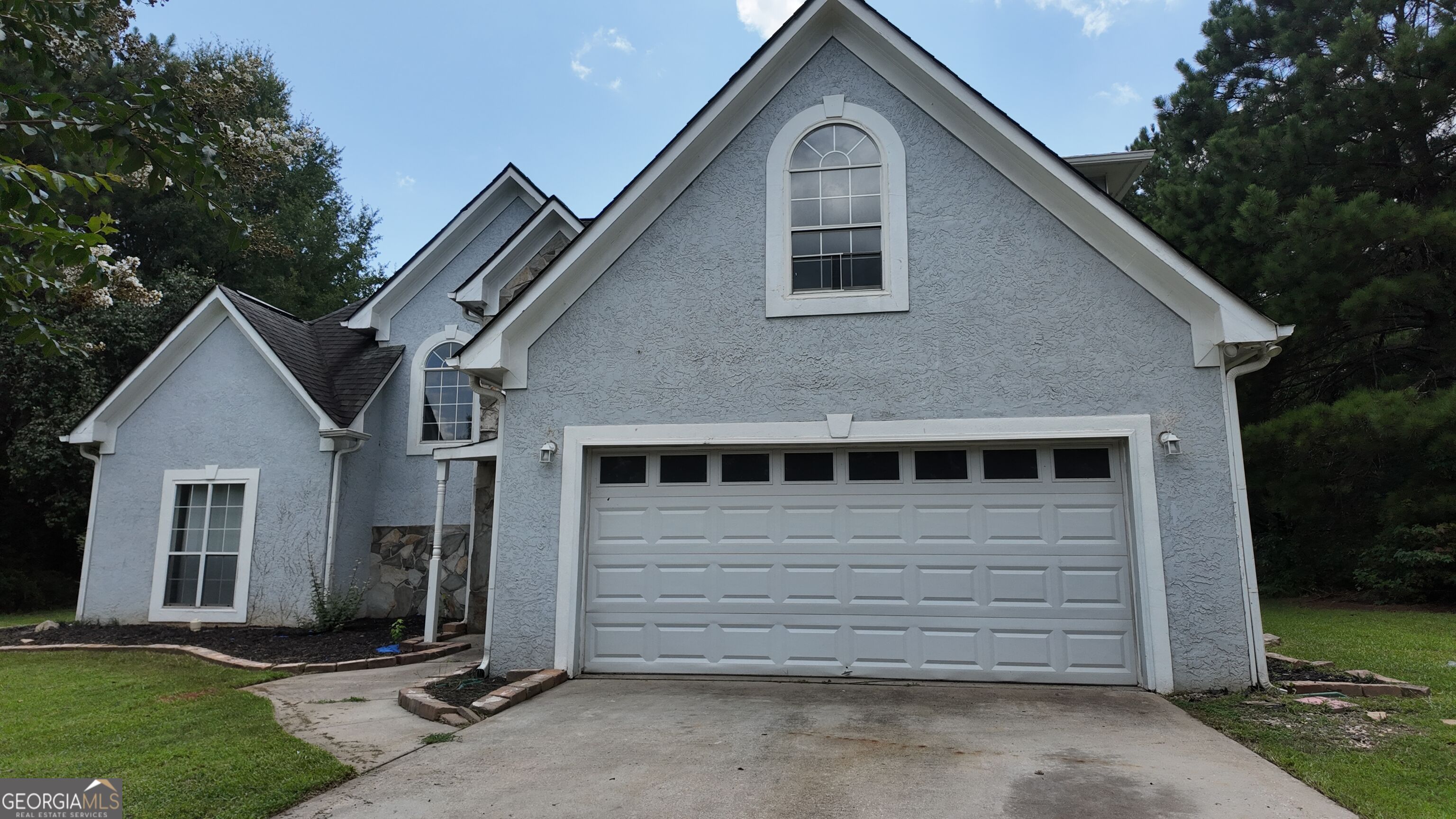 937 Downing Dr — photo