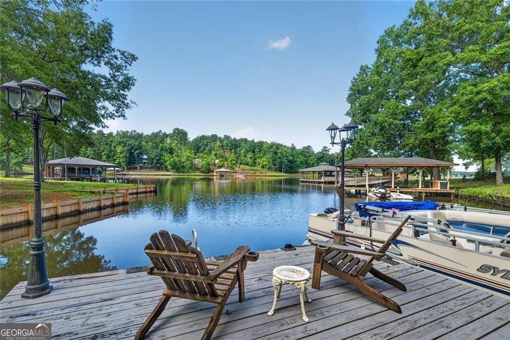 2107 Oconee Dr — photo