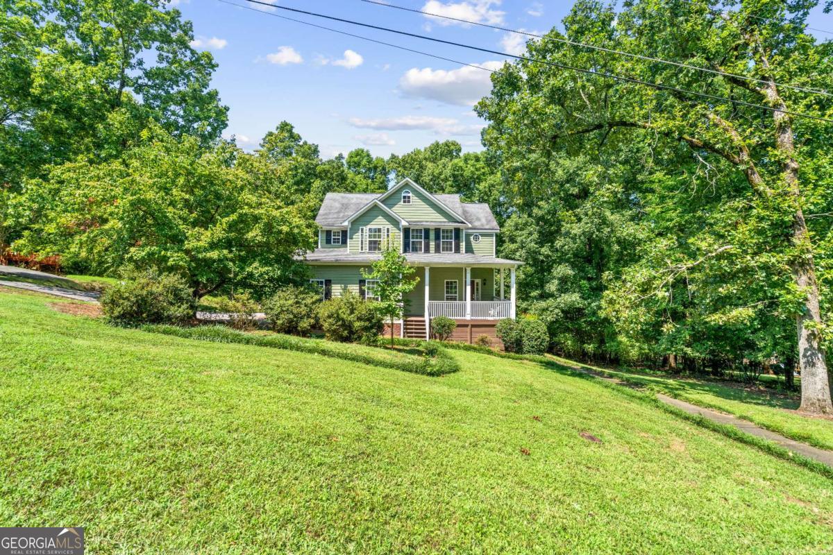 185 Thornwood Dr SE — photo