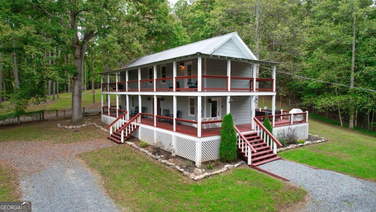 237 Chestnut Gap Road, Blue Ridge, GA 30513