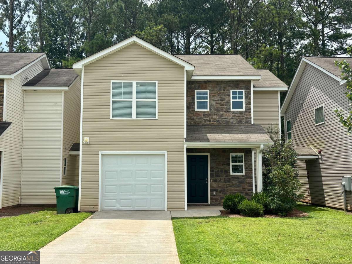 629 Carlton Pointe Dr — photo