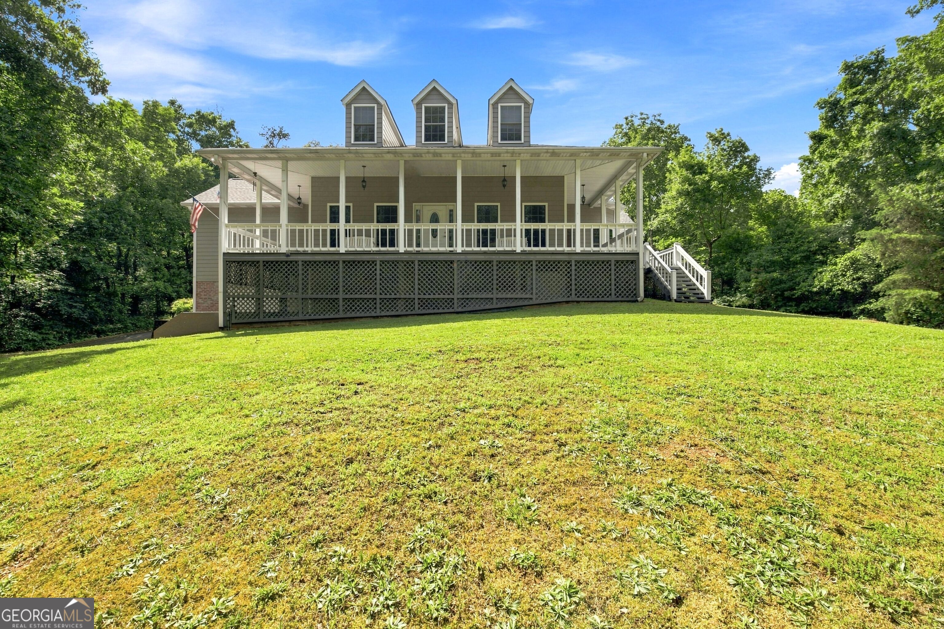 546 Mount Pleasant Rd NE — photo