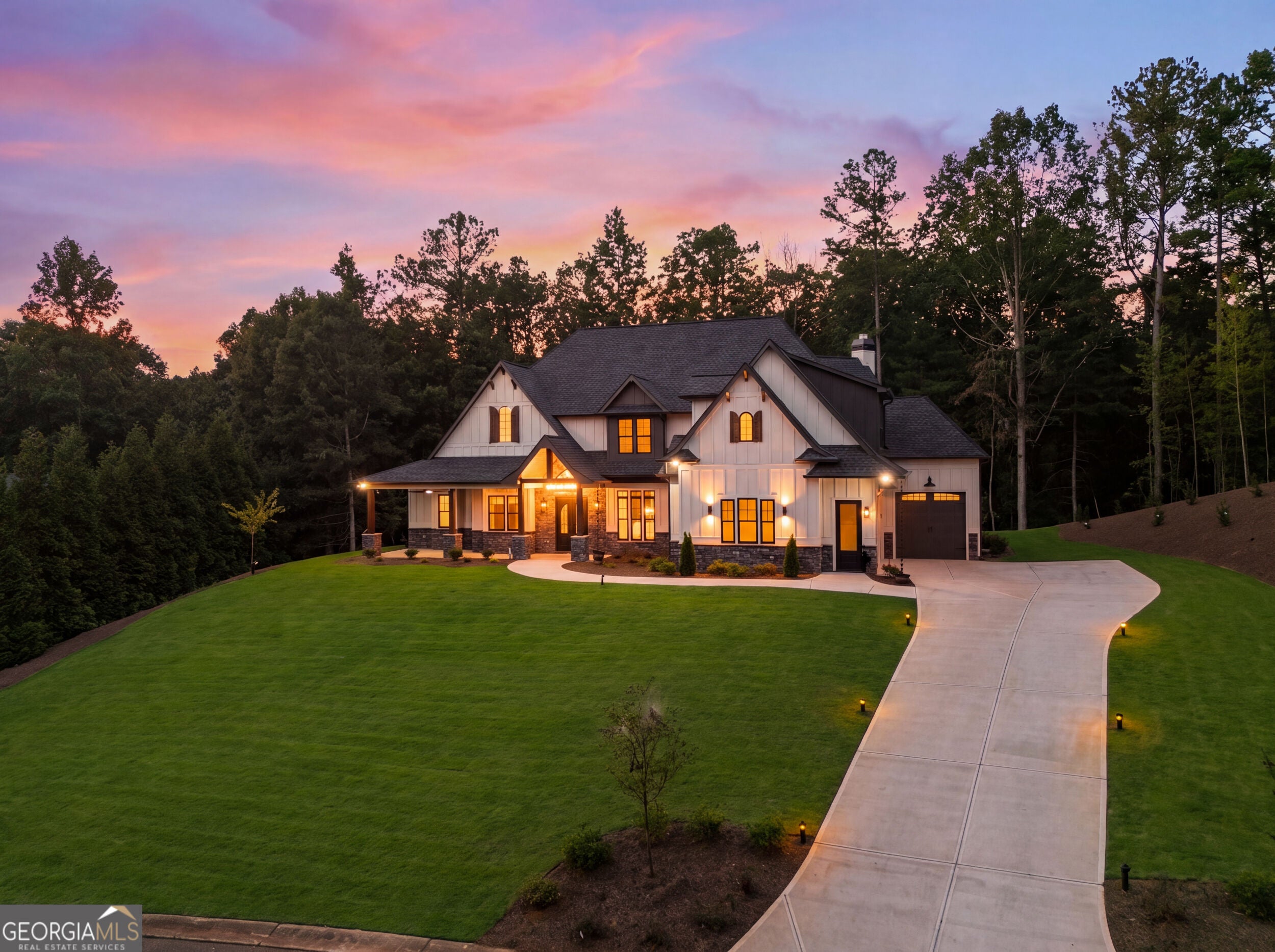 146 Lakeside Dr — photo