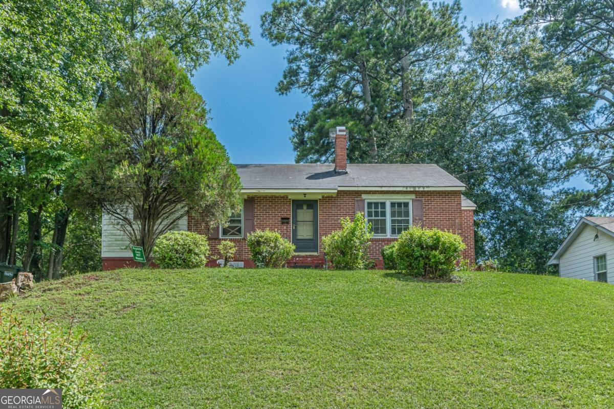 612 Cofield Dr — photo