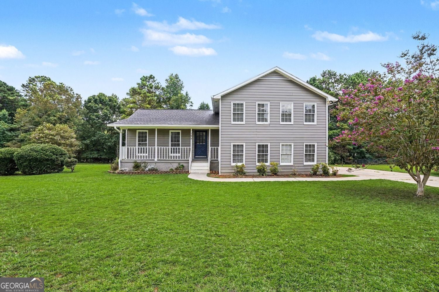 125 Beacon Dr — photo
