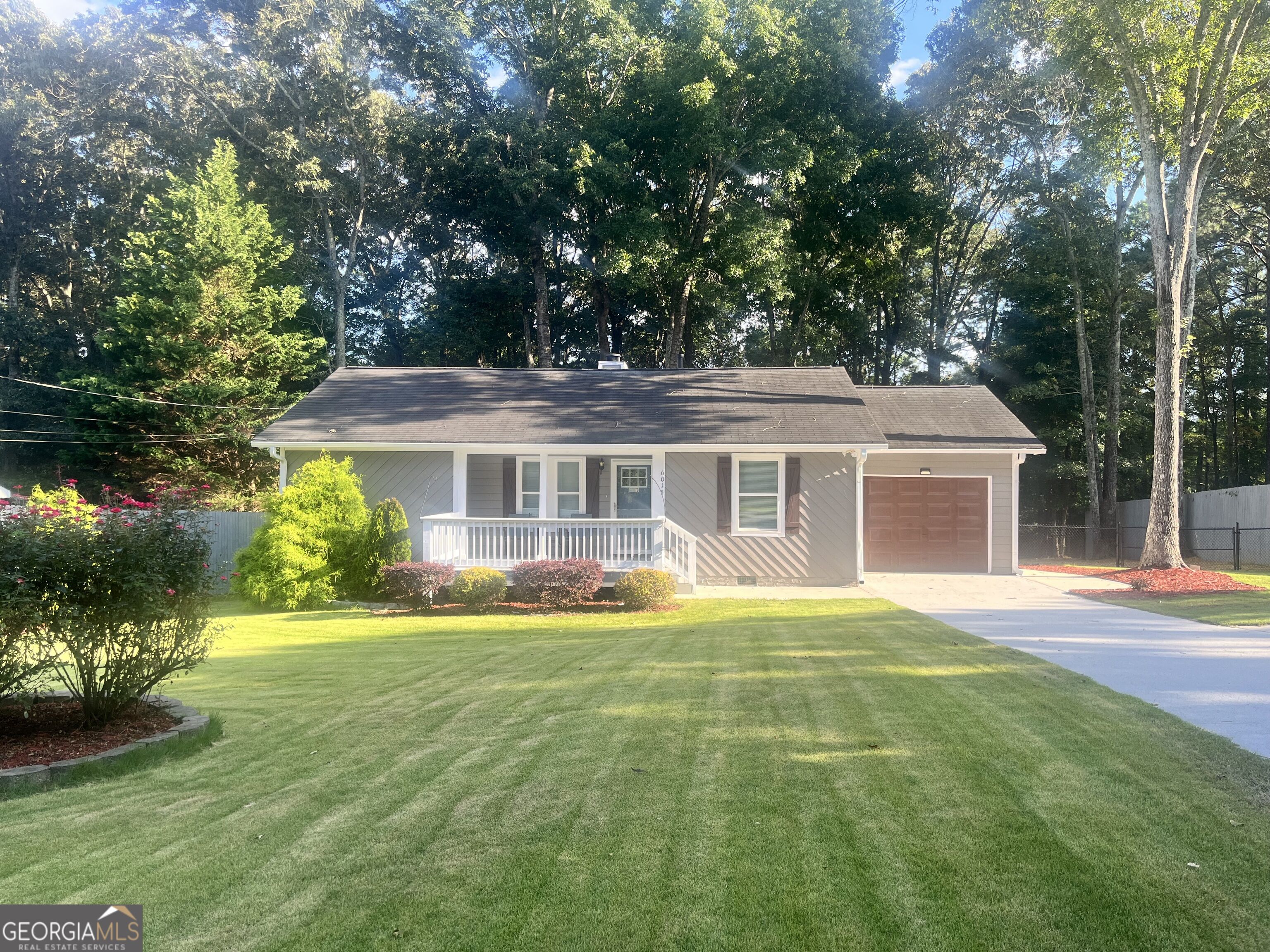 6015 Sumter Dr — photo