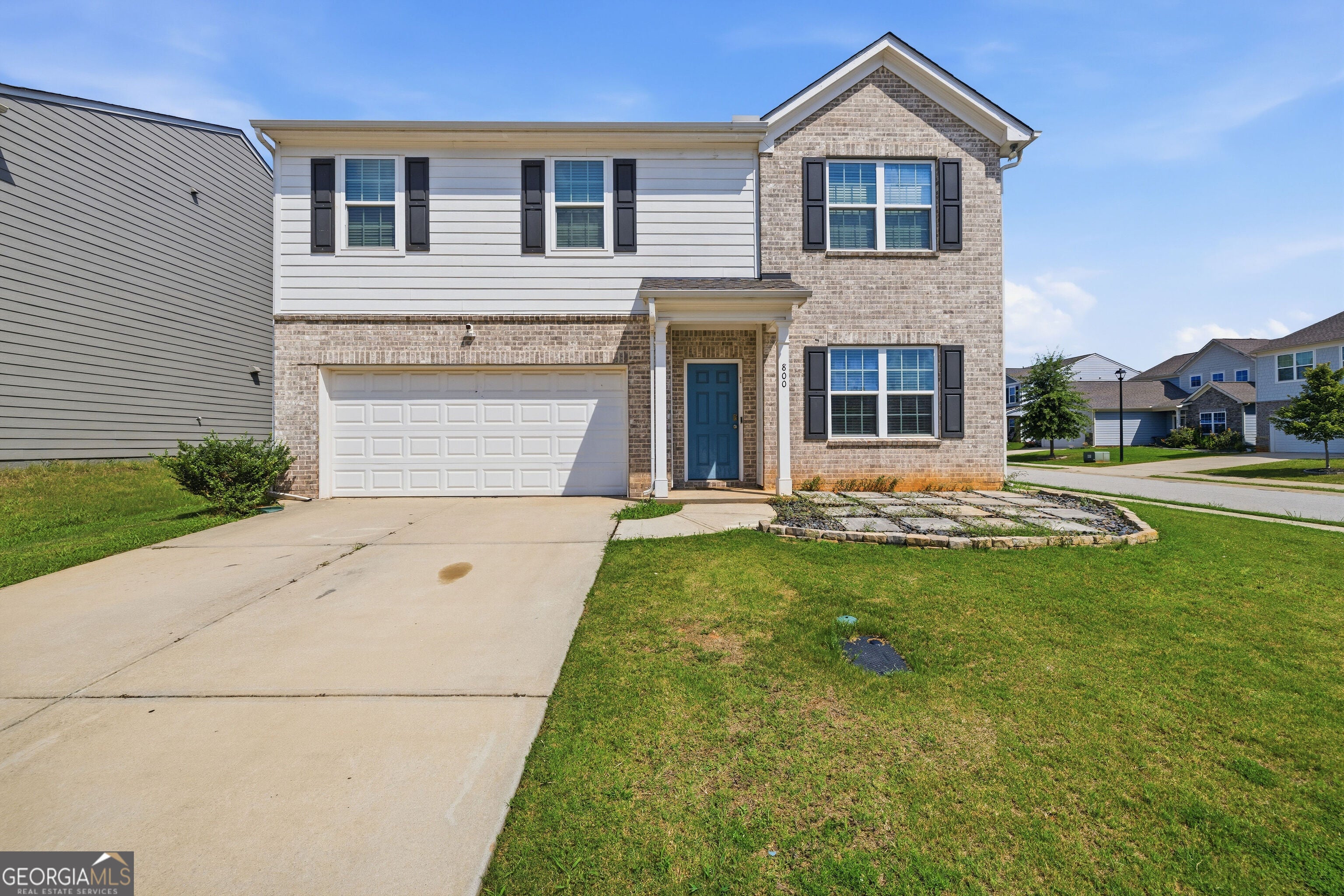 800 Royal Red Ct — photo