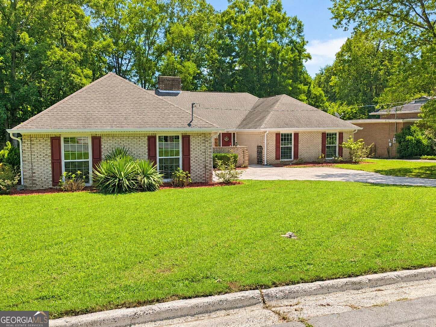 19 E Creekview Dr SW — photo