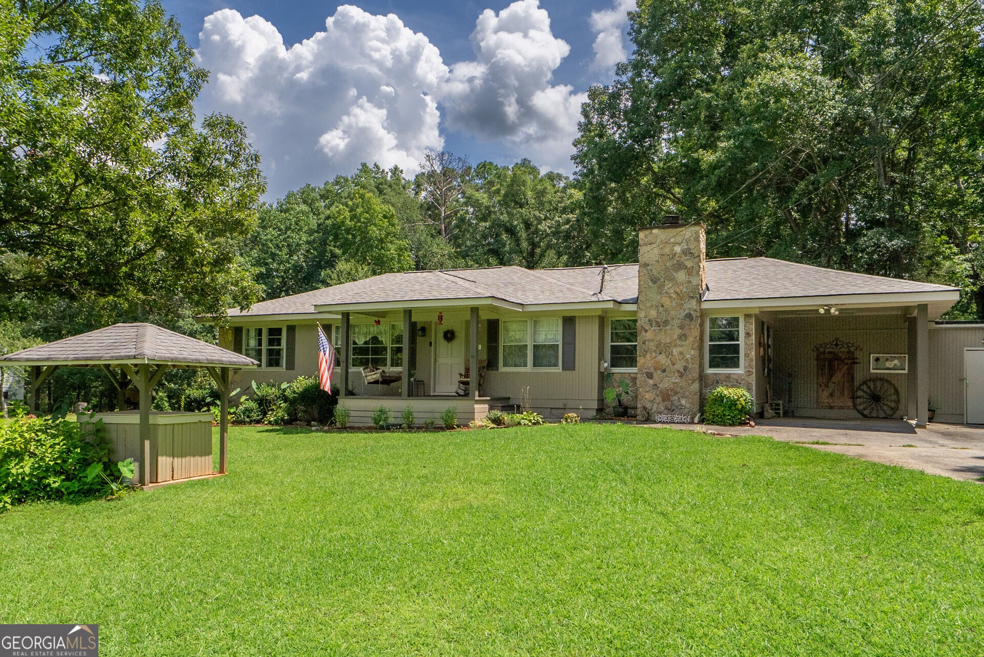 2781 Ike Stone Rd — photo